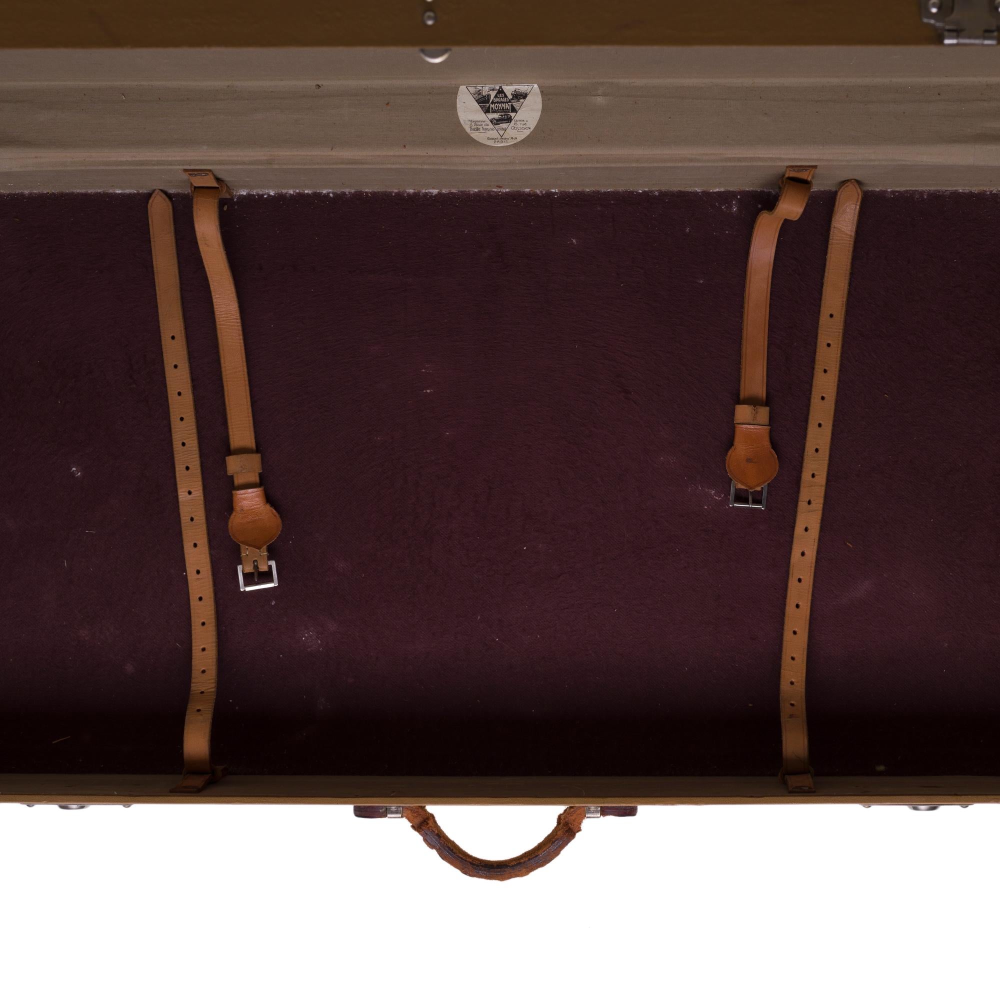 Atemberaubender MOYNAT-Koffer aus beigem Monogramm-Leinwand mit Monogramm im Angebot 3