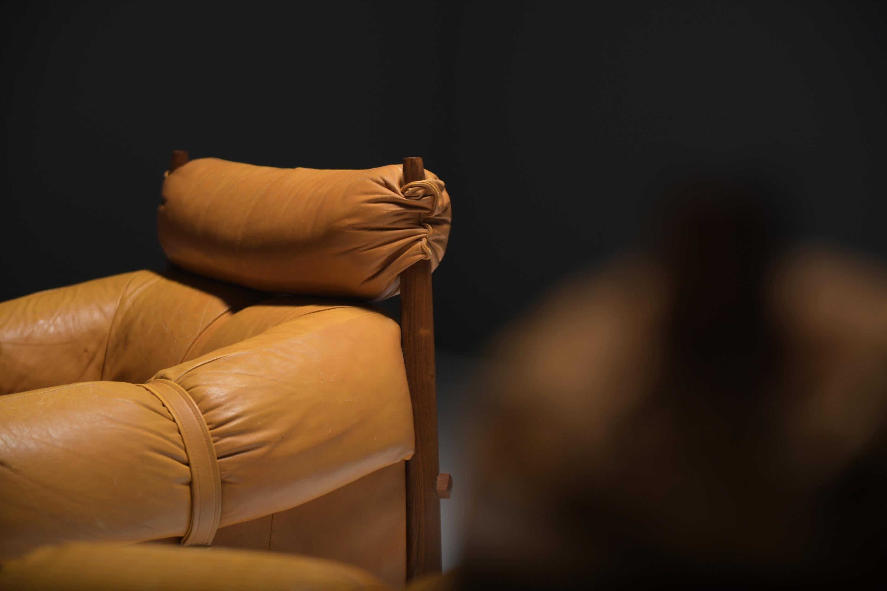 Stunning MP-81 lounge set in cognac leather by Percival Lafer for Lafer S.A. 6