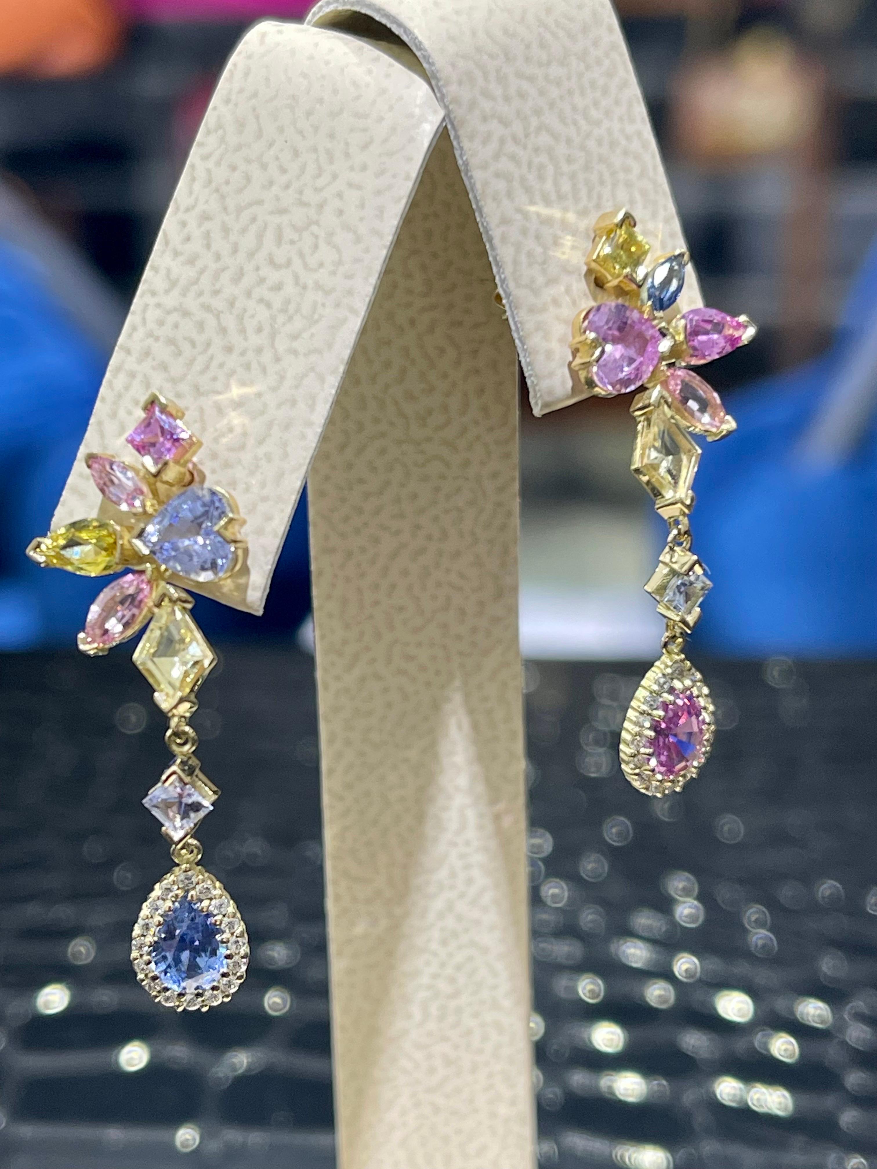 Modern Stunning multicolored Sapphires & Diamond earrings in 18k  For Sale