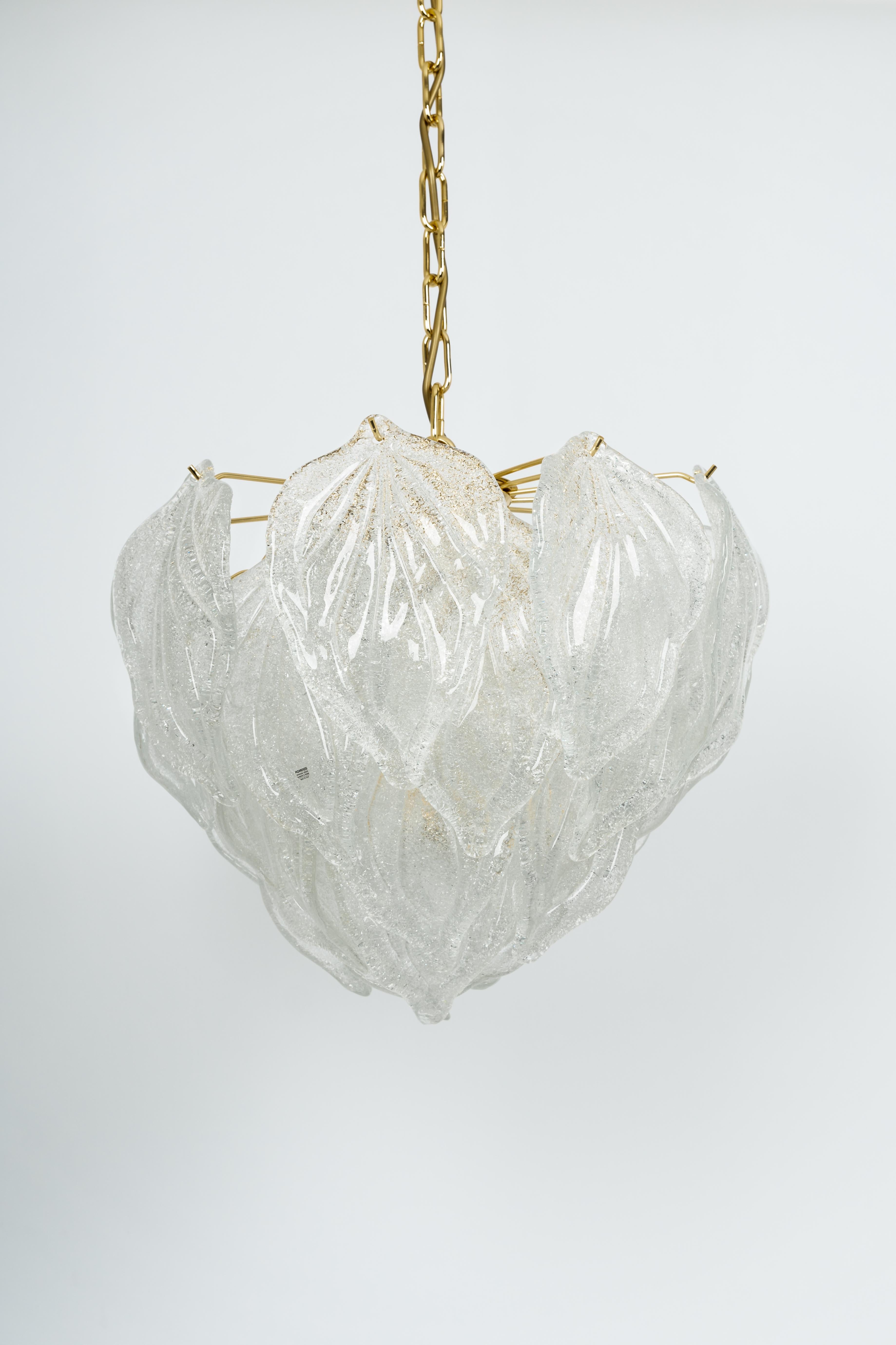 Mid-Century Modern Stunning Murano Glass and brass Chandelier, Italy, 1970s For Sale