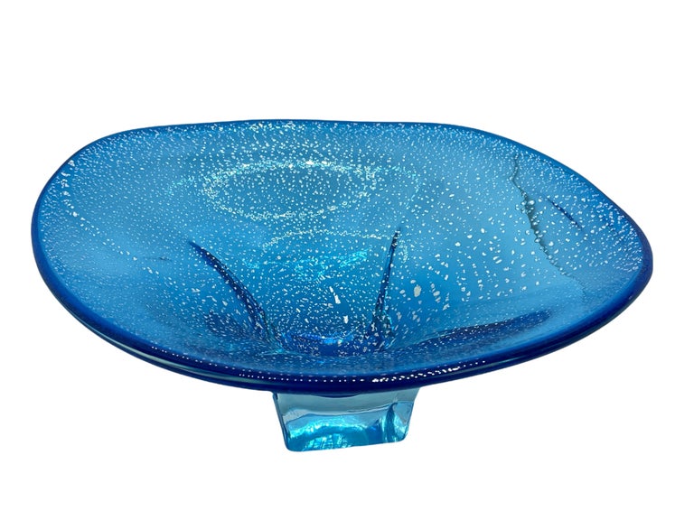 Mid-Century Modern Stunning Murano Glass Bowl Catchall Blue and Clear, Vintage, Italy, 1980s For Sale