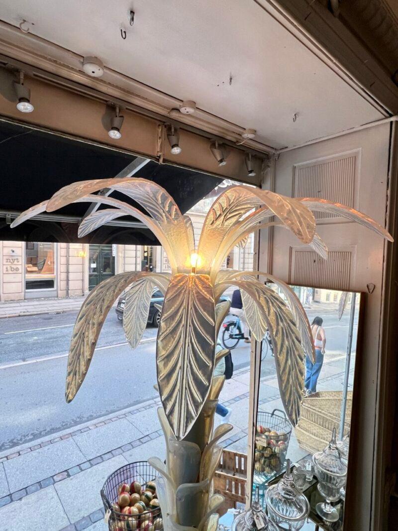 Laiton Superbe lampadaire en verre de Murano décoré de palmiers - années 1960 en vente