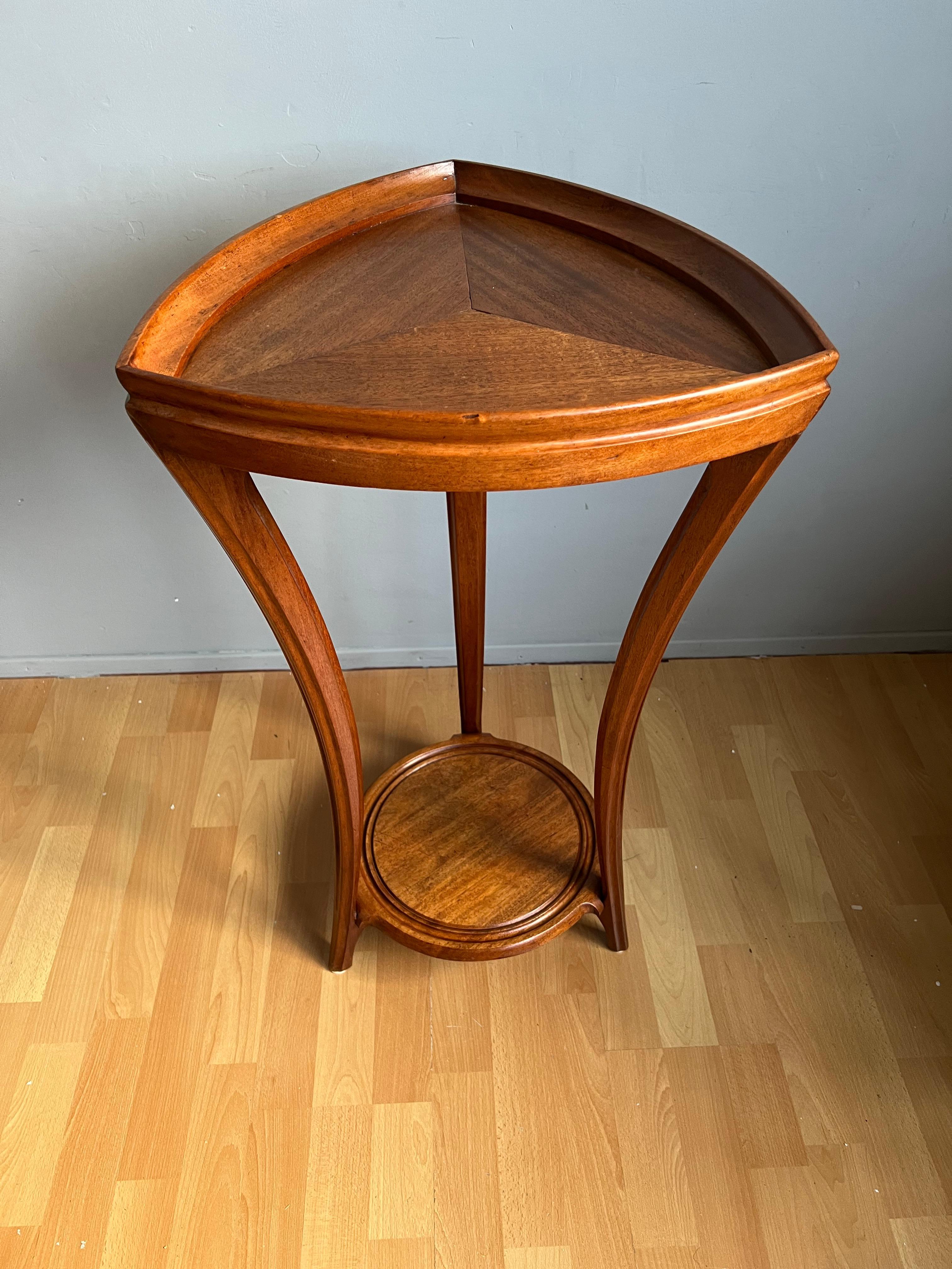 Stunning Nancy Style Art Nouveau Nutwood Triangle Shape Table / Plant Stand 1900 5