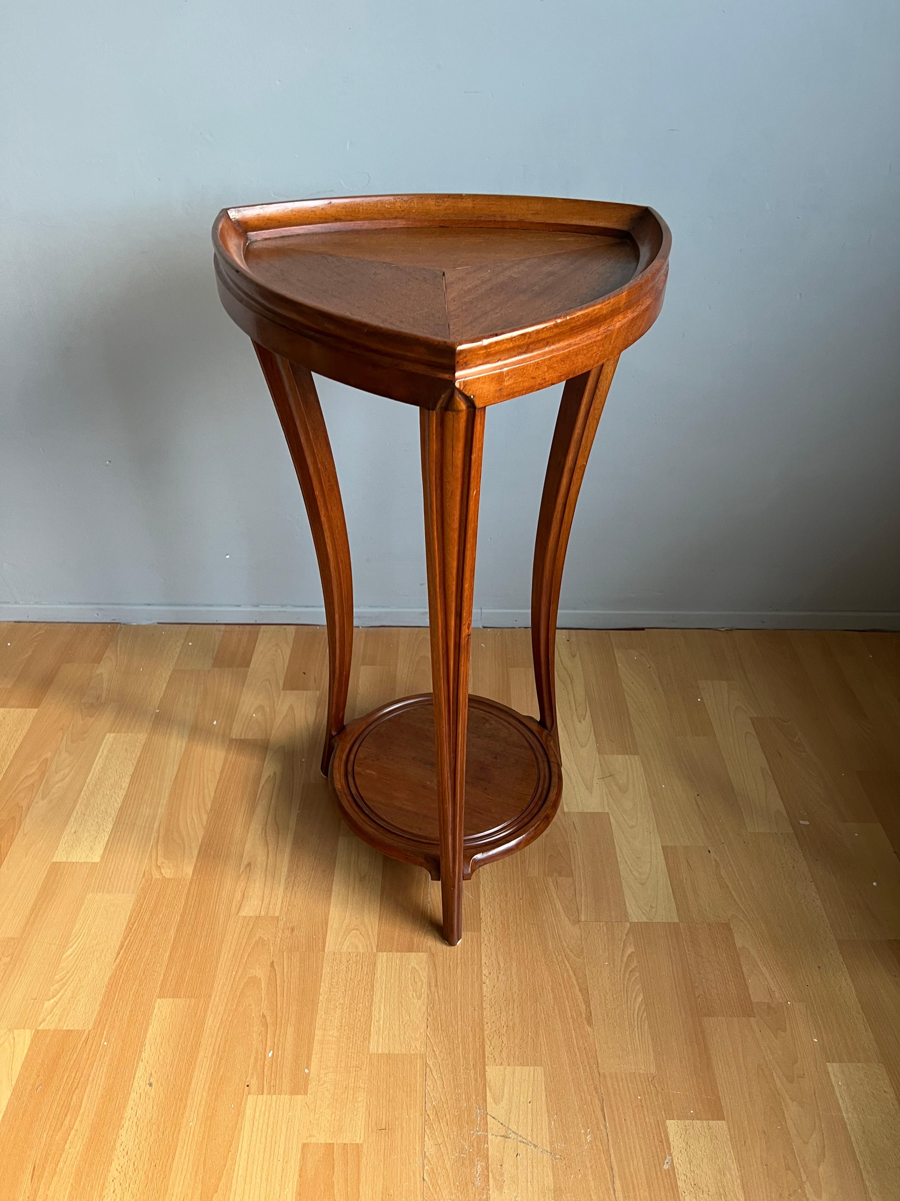 triangle shaped end table