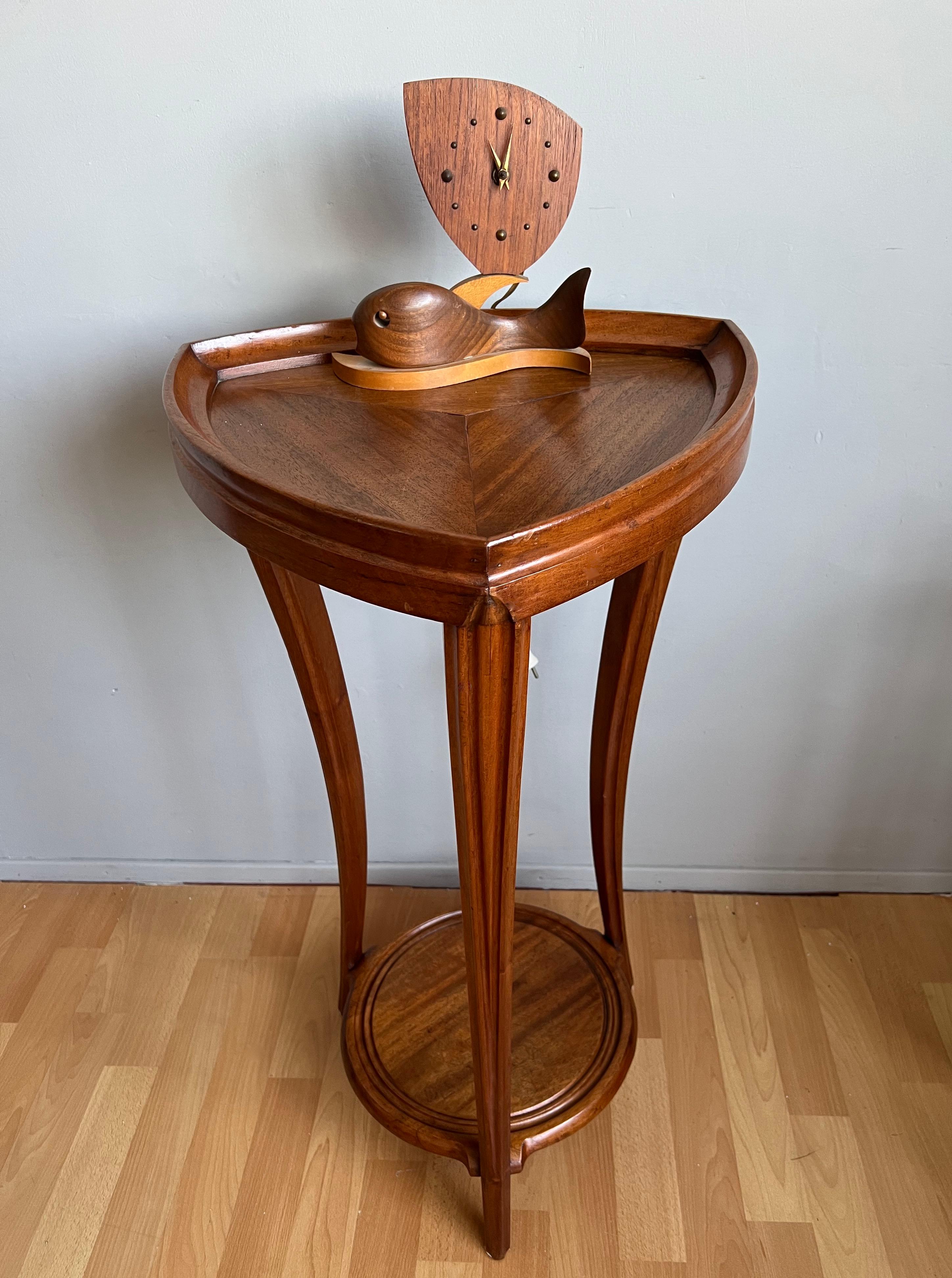 triangle shape end table