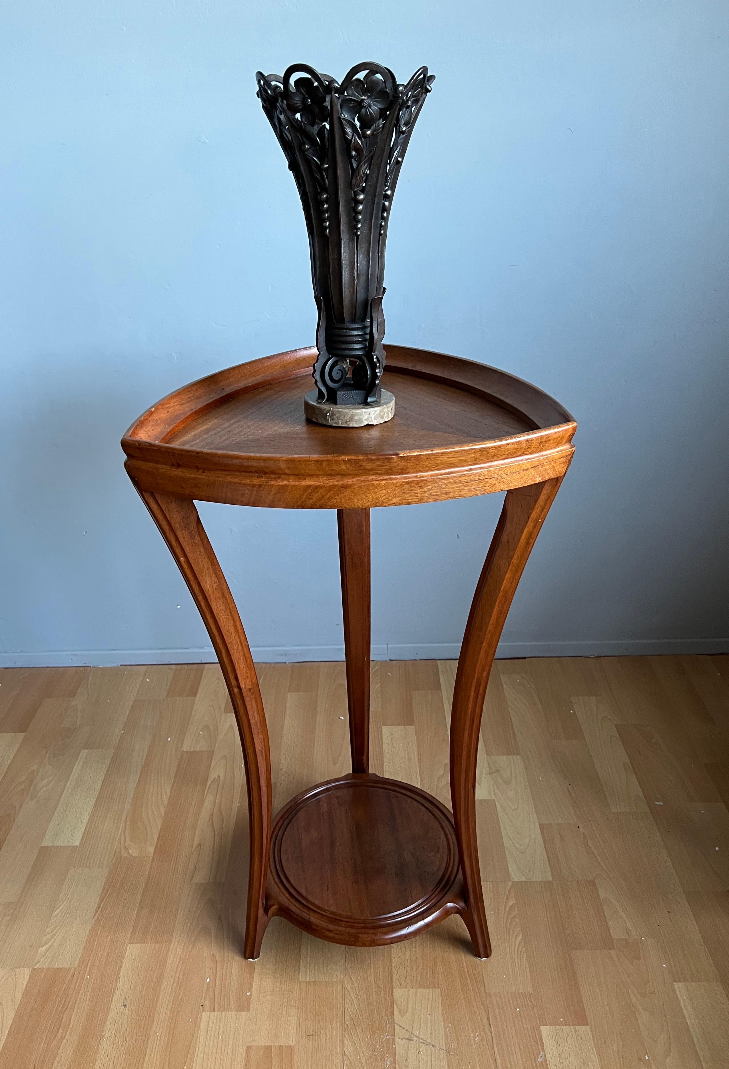 Hand-Carved Stunning Nancy Style Art Nouveau Nutwood Triangle Shape Table / Plant Stand 1900