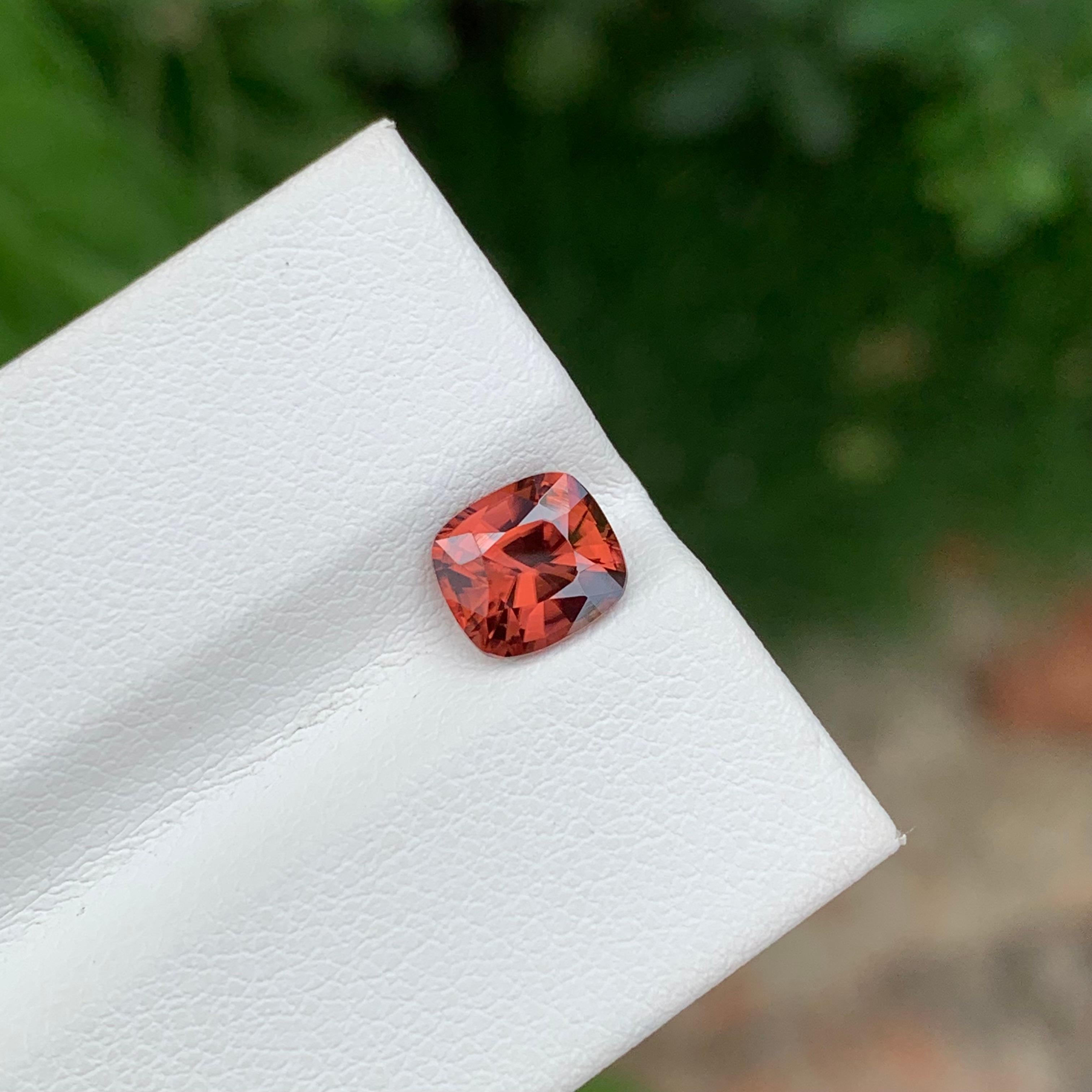 Atemberaubende natürliche 1,80 Karat Orangish Pfirsich Lose Spinell Ring Edelstein im Angebot 4
