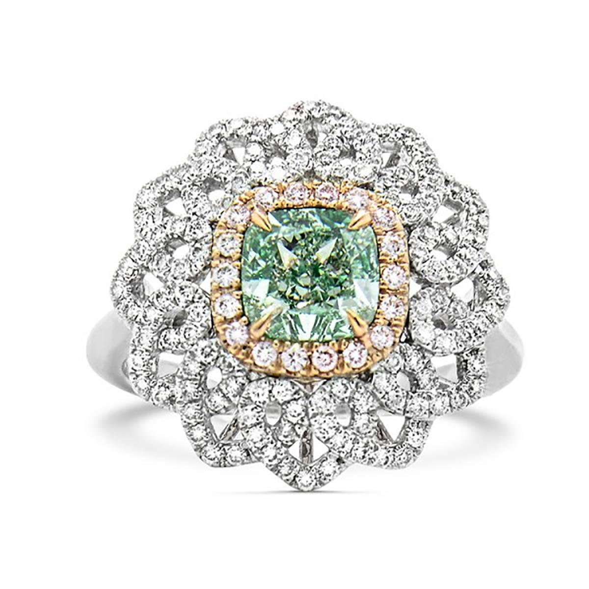 Stunning Natural Color Green Diamond Ring in 18 Karat Gold 2