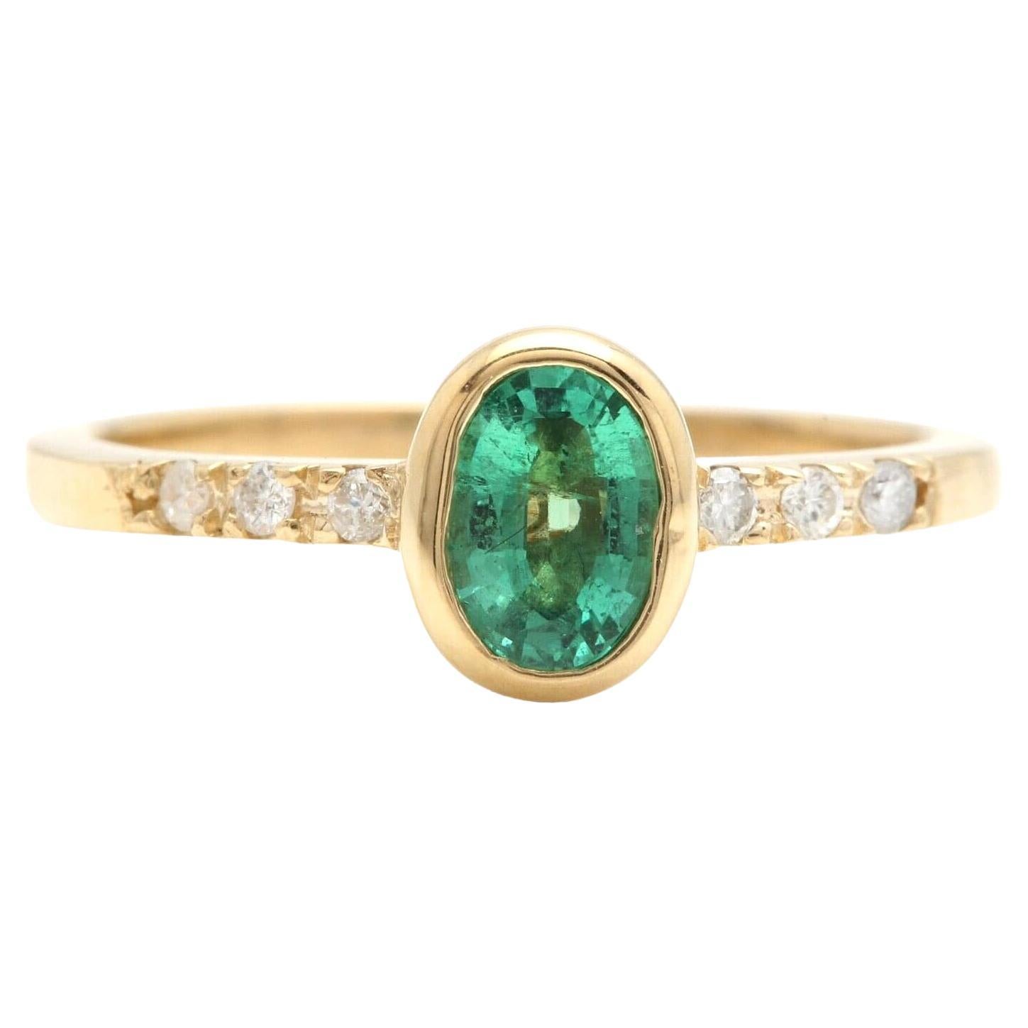 Stunning Natural Emerald and Diamond 14K Solid Yellow Gold Ring For Sale