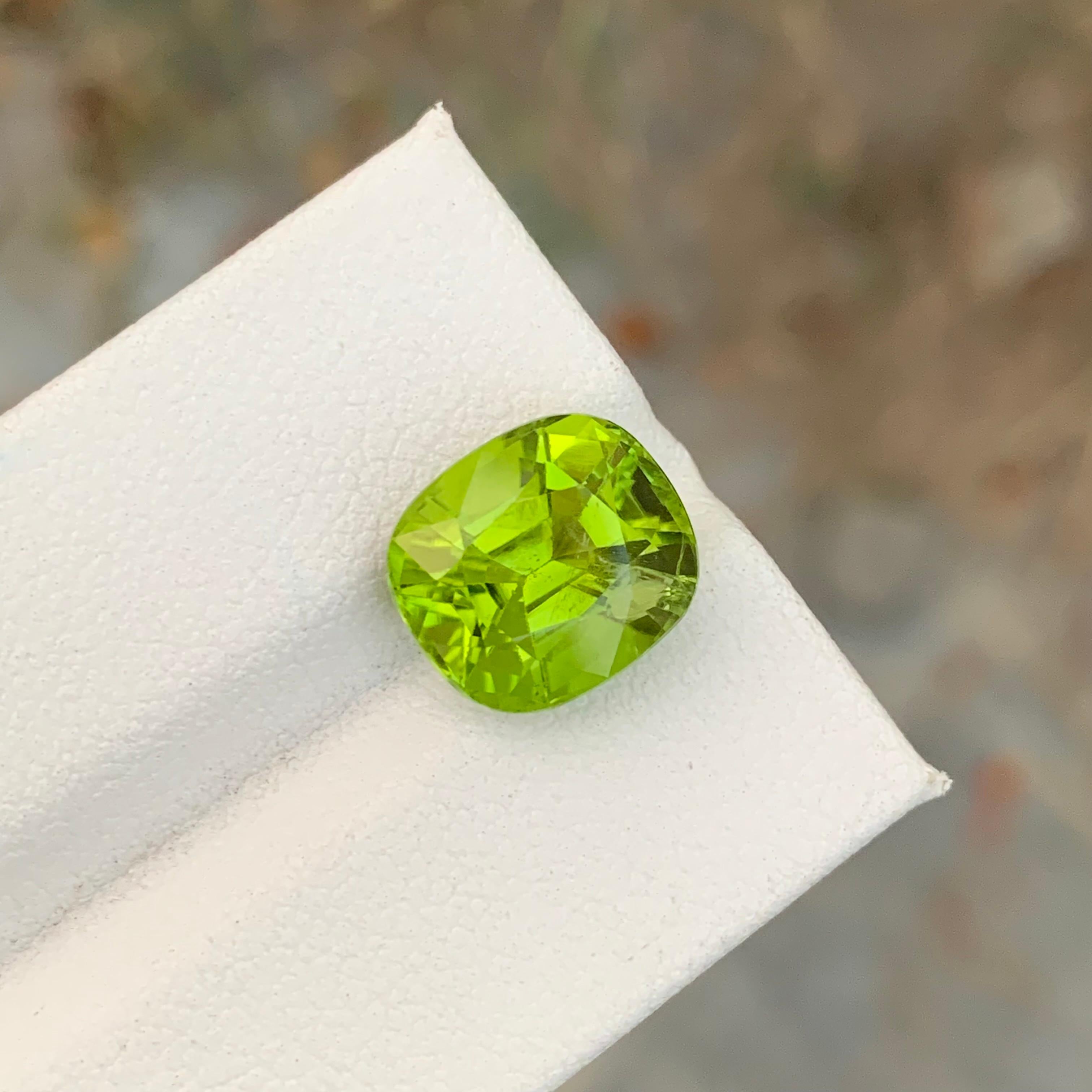 Loose Peridot
Weight: 6.05 Cts
Dimension: 11x9.8x7.6 Mm
Origin: Pakistan
Shape: Cushion
Color: Green
Treatment: Non
Certificate: On Demand
Peridot, often referred to as the 