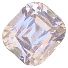 Superbe pierre morganite naturelle du Nigeria de 2,80 carats en forme de coussin 