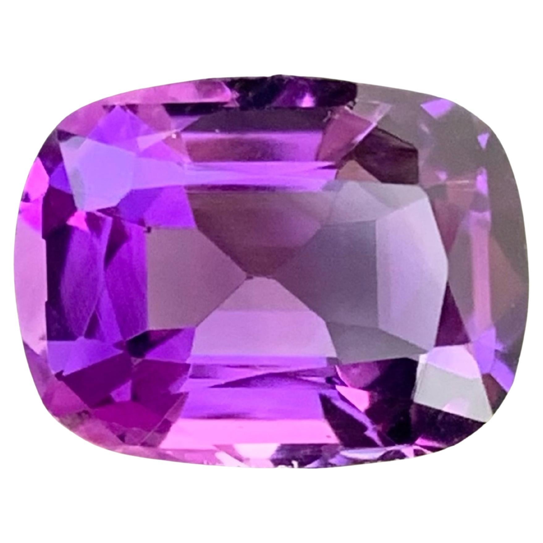 Stunning Natural Purple Amethyst Gemstone 5.35 Carats Loupe Clean Clarity (Améthyste violette naturelle) en vente