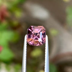 Stunning Natural Purplish Pink Spinel 1.75 CT Fancy Asscher Cut For Jewelry Size