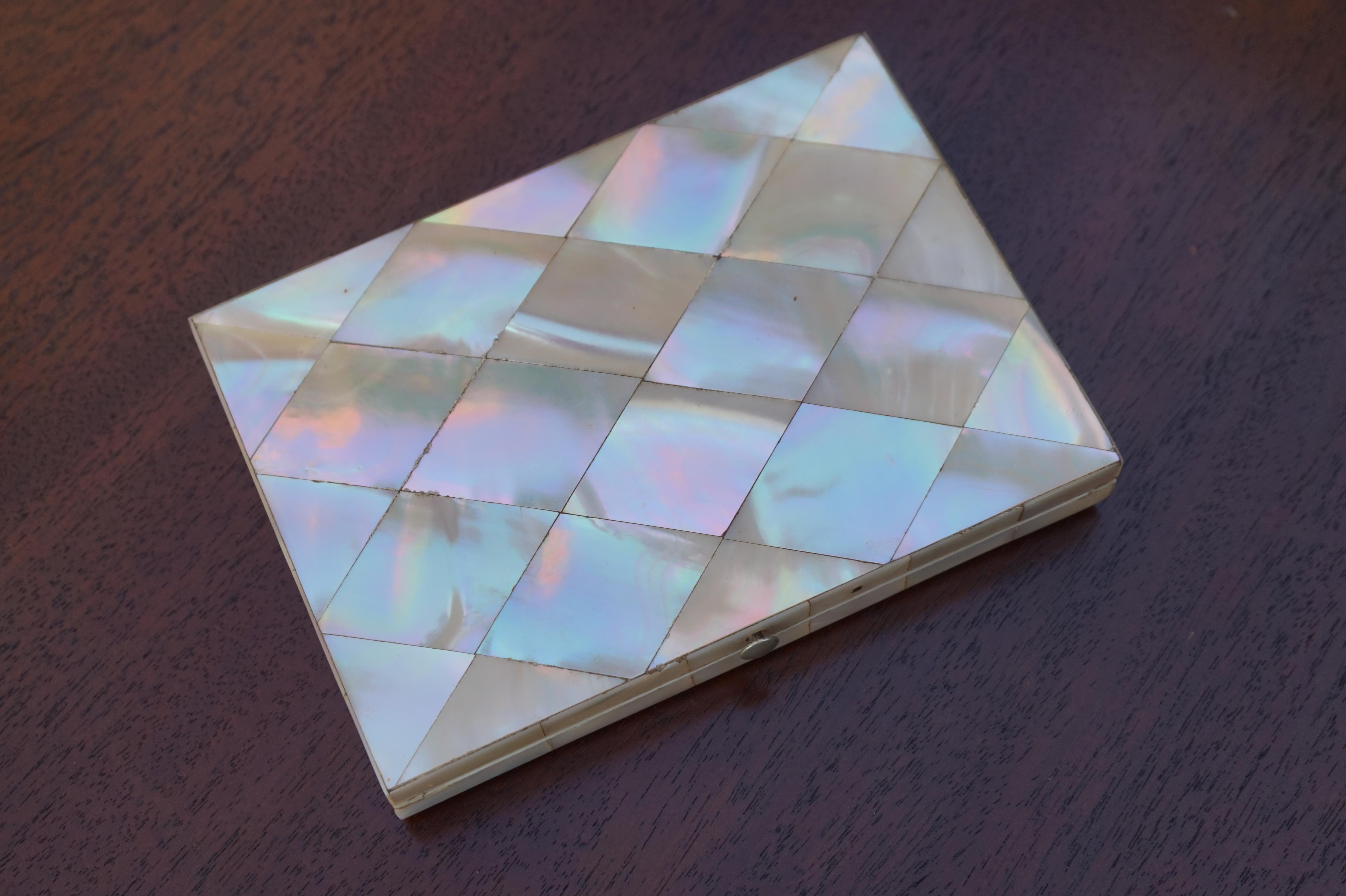 Biedermeier Stunning & Near Mint Condition Mid-19th Century Mother of Pearl Card Case / Box