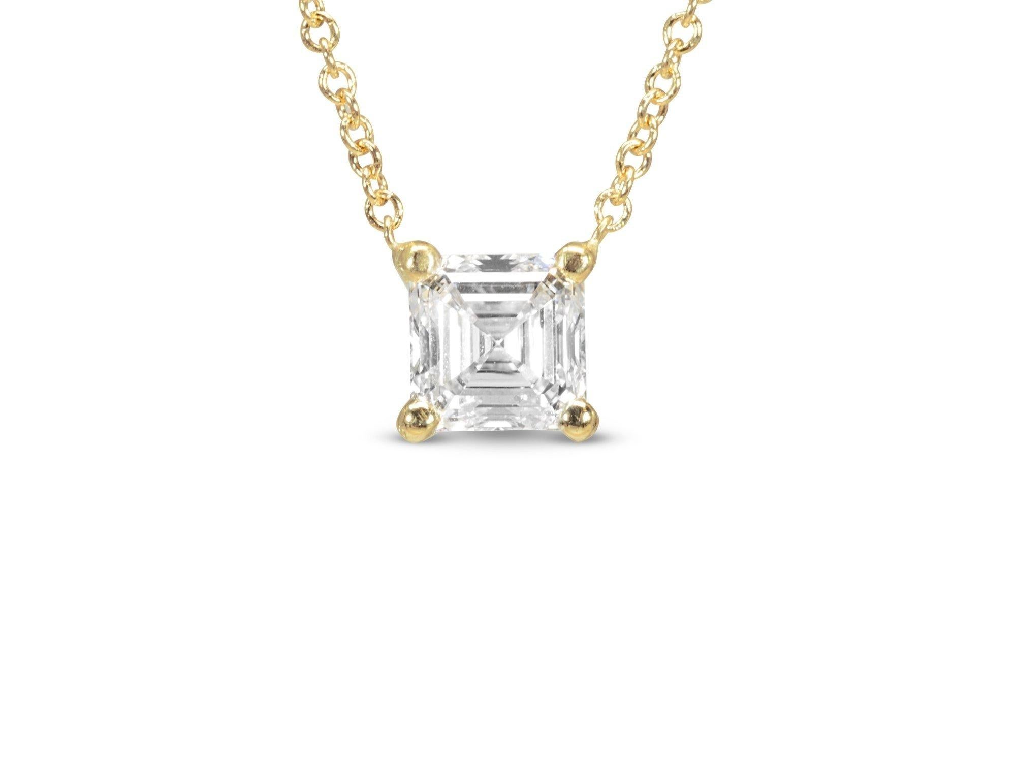 Square Cut Stunning Necklace with a dazzling 1-carat square cut natural diamond