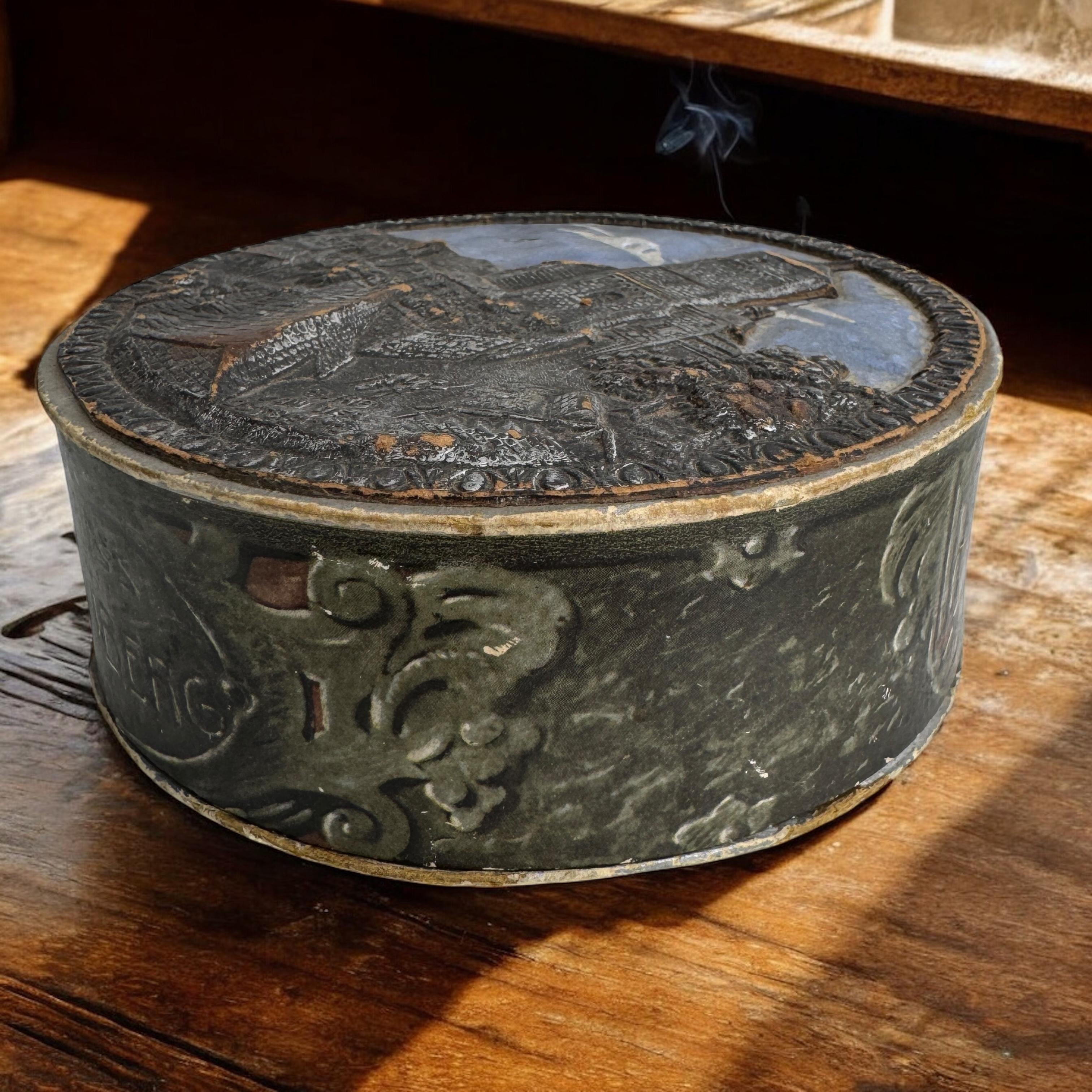 Superbe récipient à bonbons Nuremberg, ancien récipient de Noël allemand des années 1900 en vente 6