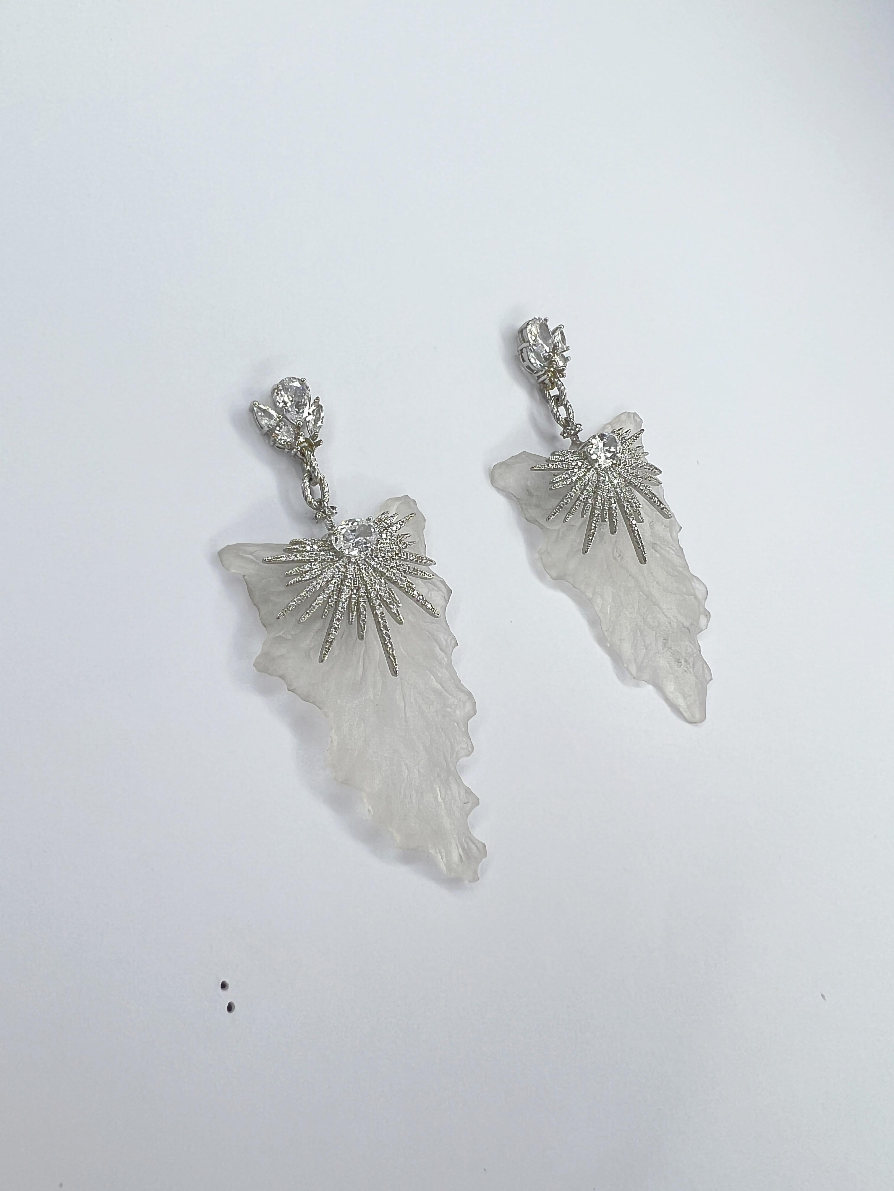 stunning one of a kind Swarovski and hand carved recycled plastic earrings In New Condition For Sale In BOGOTÁ, CO