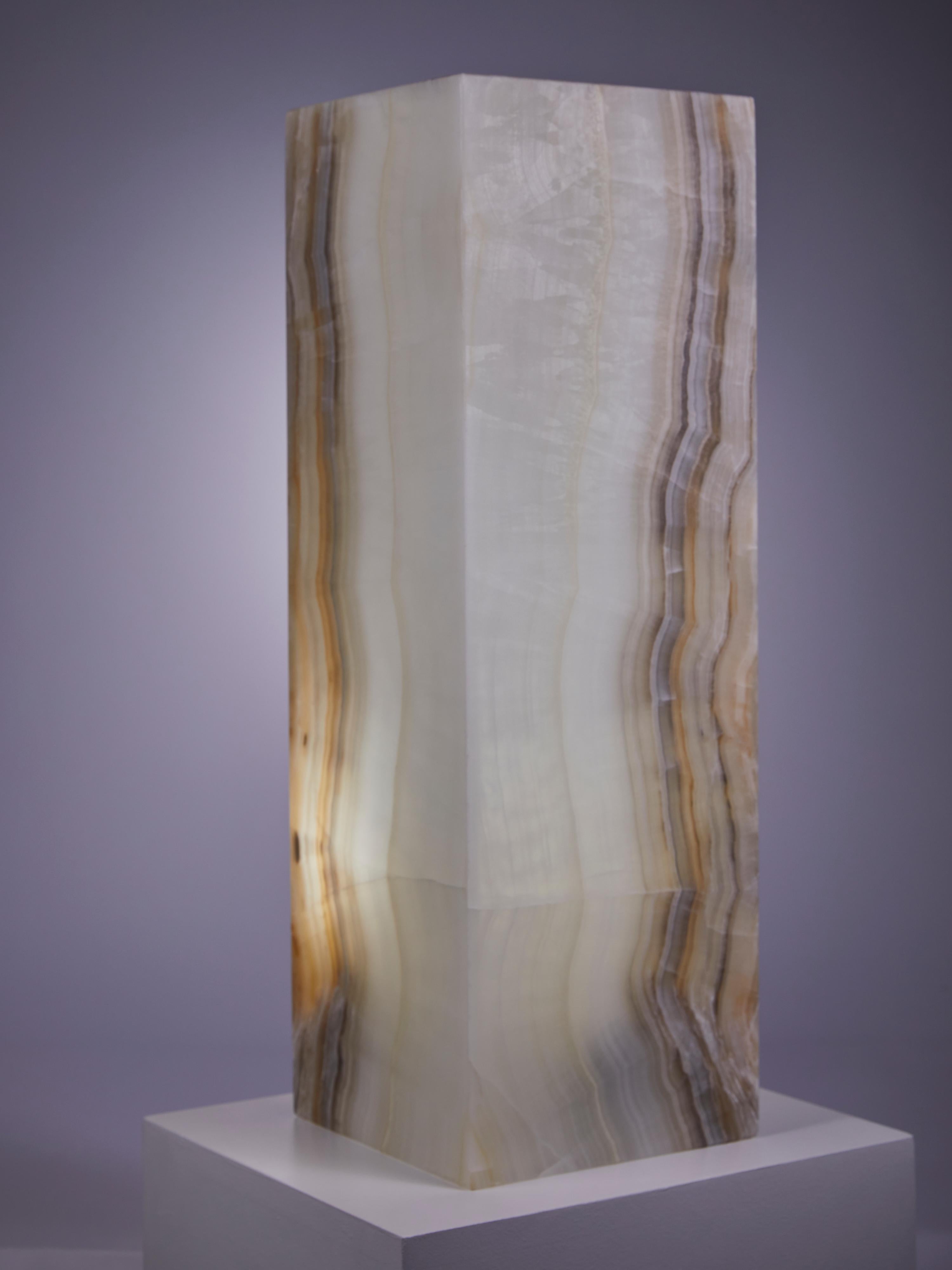 Stunning Onyx Lamp For Sale 2