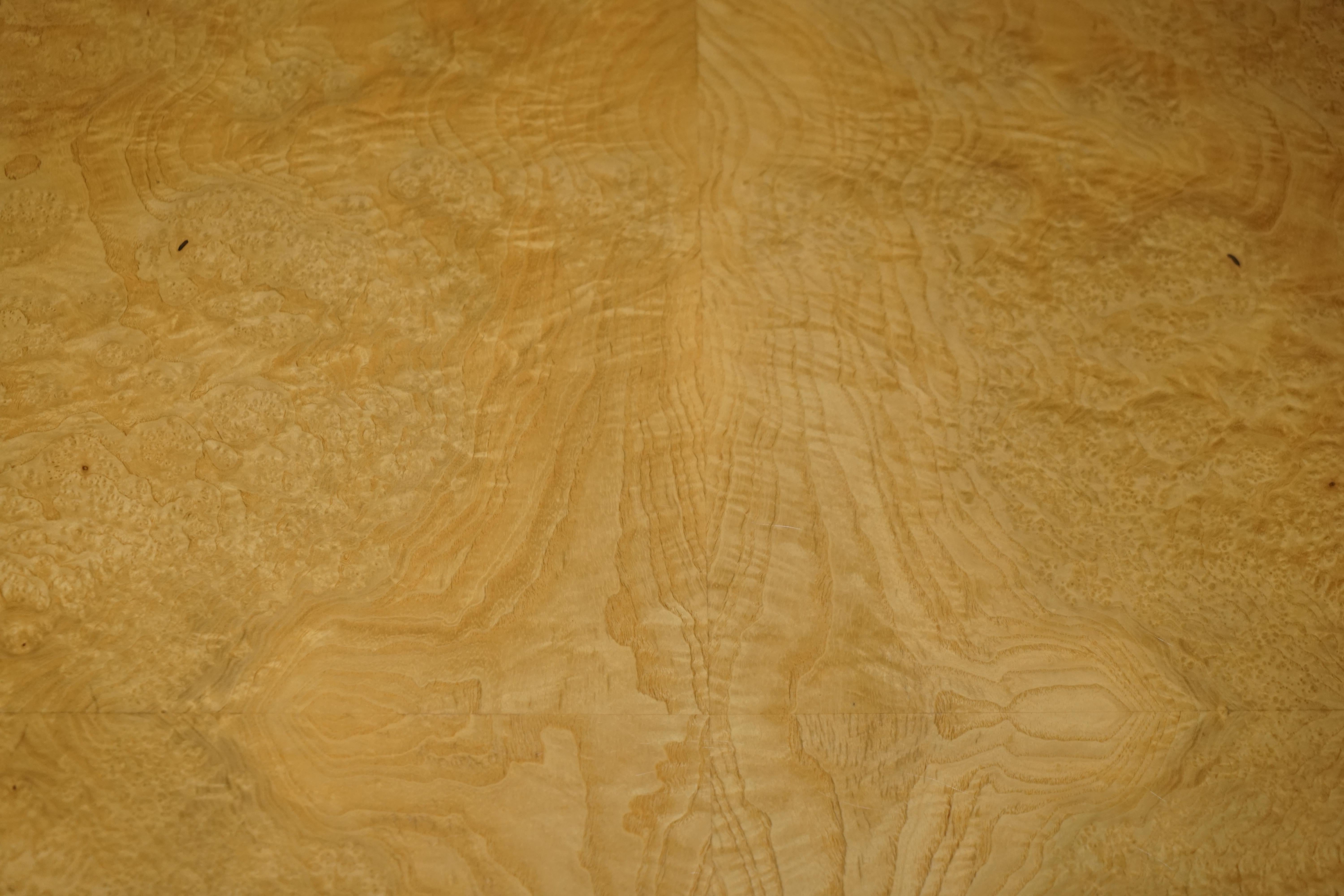 Stunning Original Andrew Varah Burr Walnut Satinwood & Oak Large Coffee Table For Sale 13