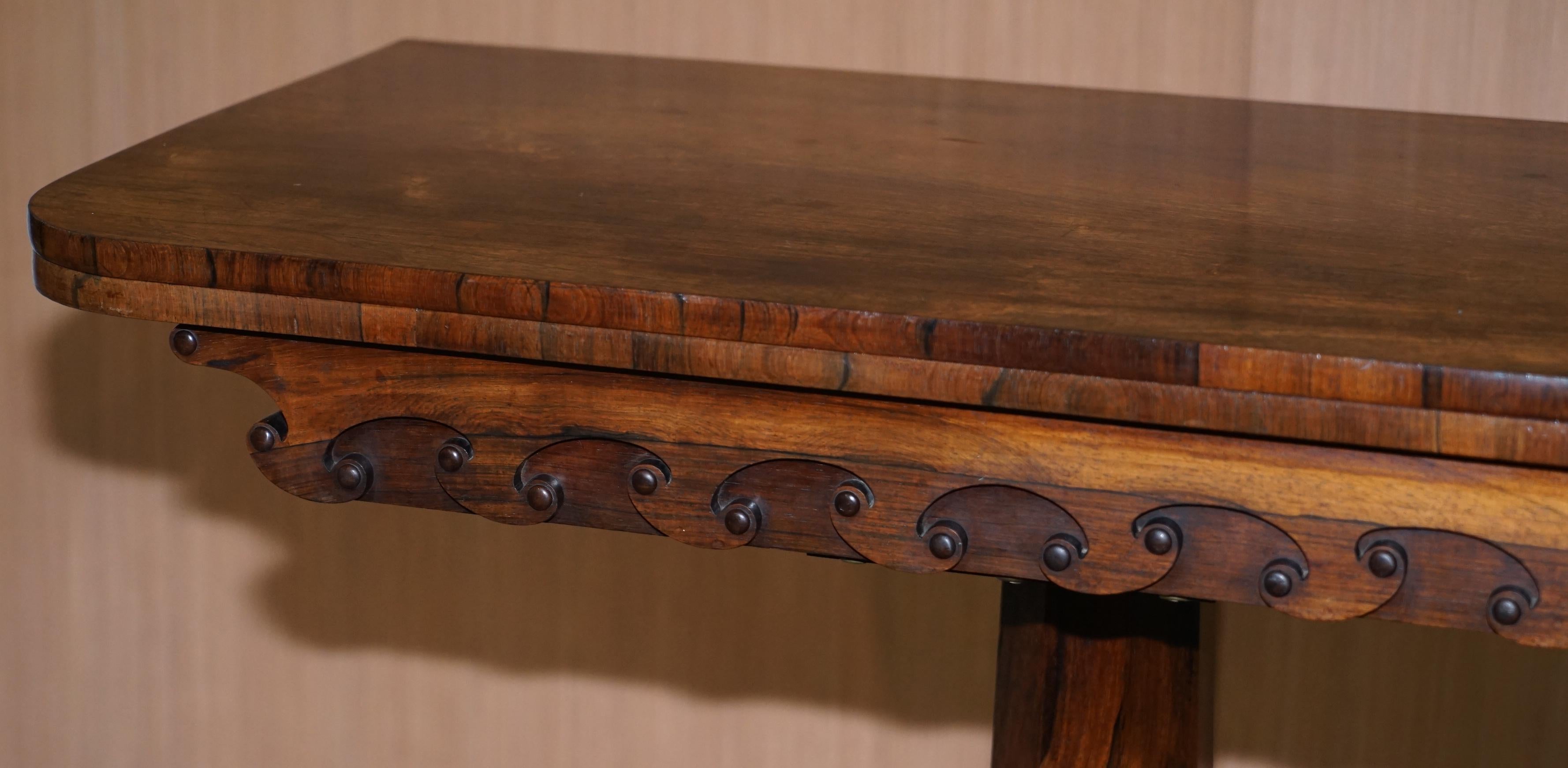 Superbe table à cartes à thé en bois rouge d'origine J Kendell & Co vers 1830 Sublime en vente 3