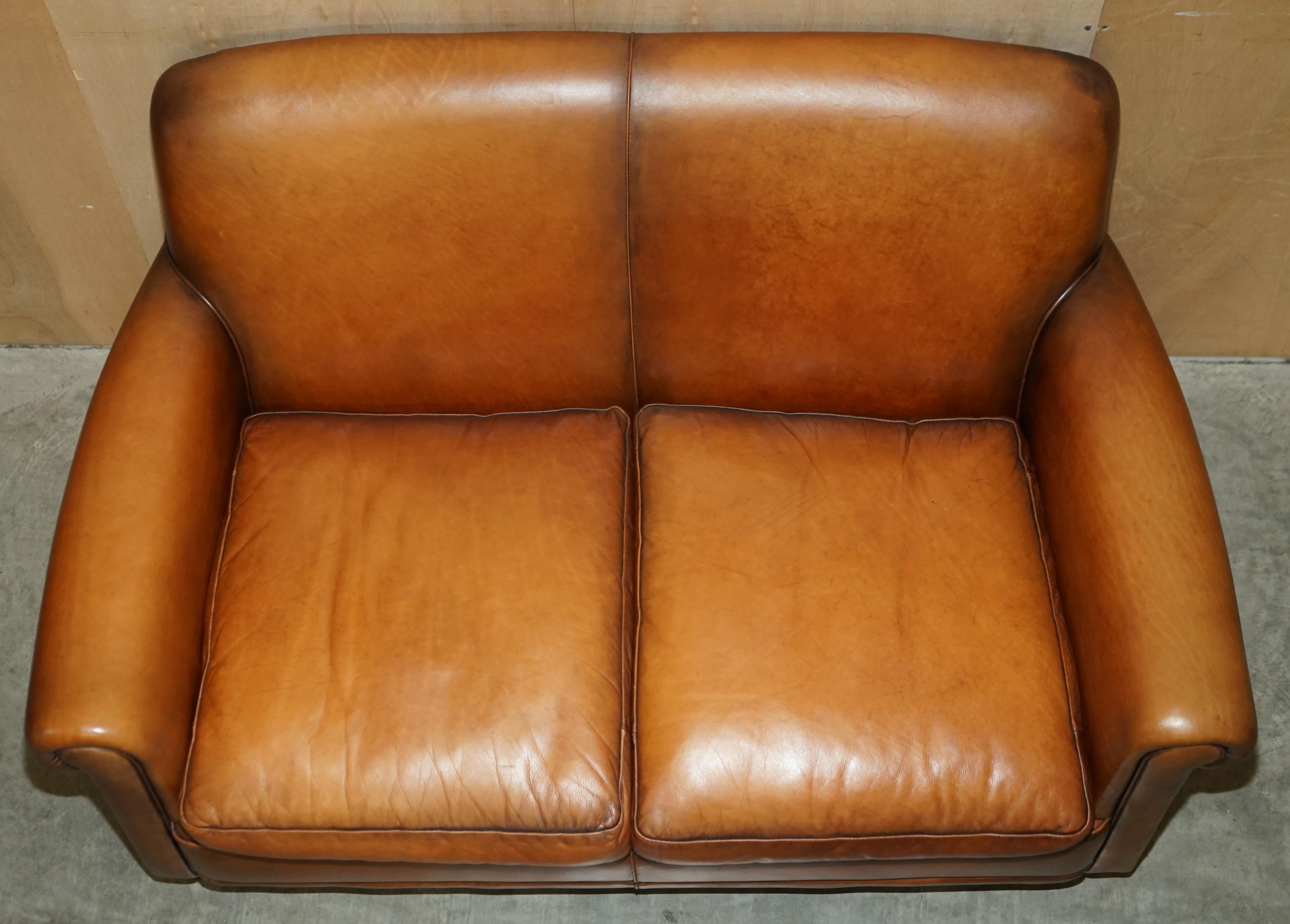 Stunning Original Labels Laura Ashley Burlington Two Seater Brown Leather Sofa 2