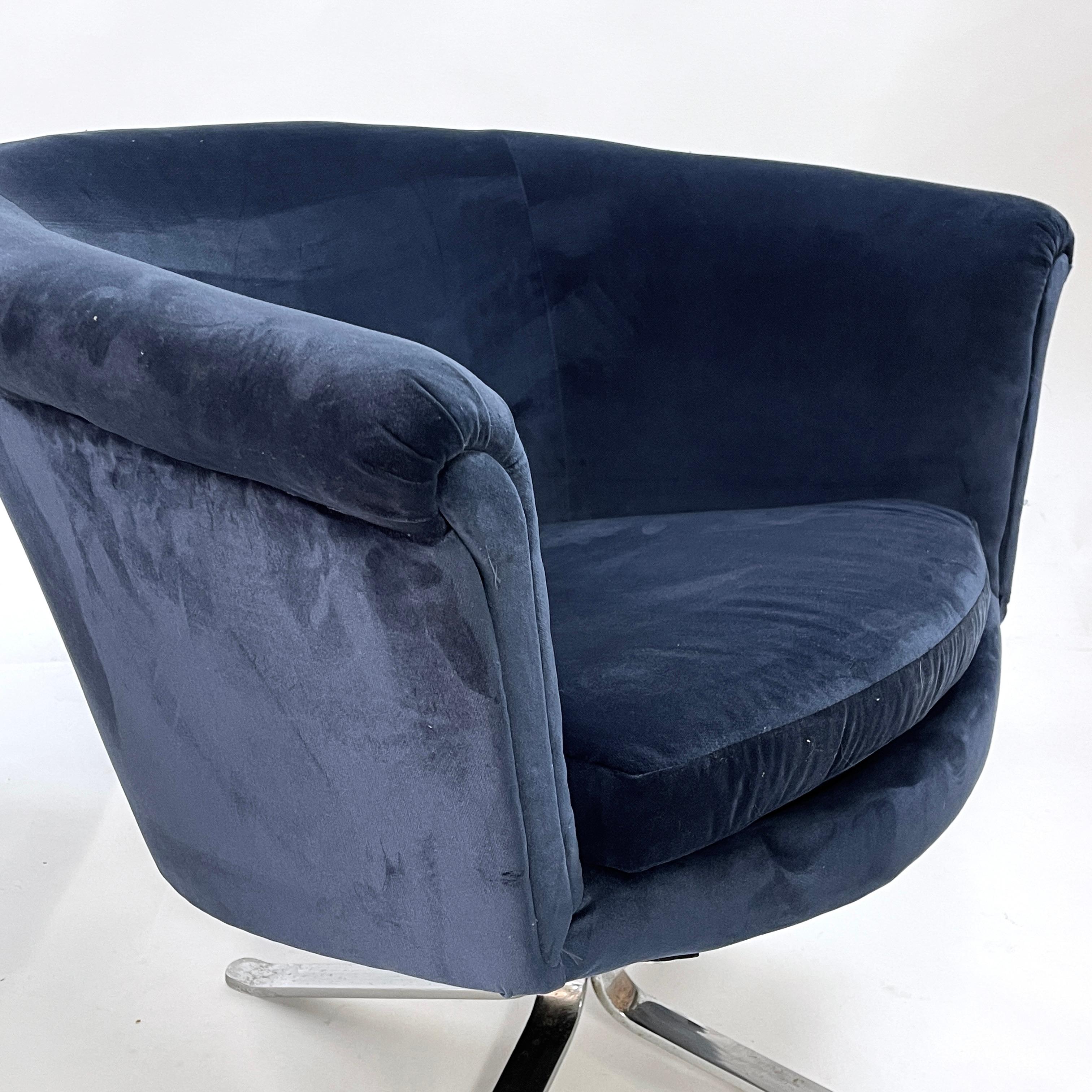 Stunning Pair Blue Velvet Flat Bar Nicos Zorophos Swivel Chairs w.Steel X-Base For Sale 3