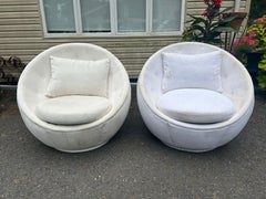 Stunning Pair "Egg" Swivel Chair by Milo Baughman for Thayer Coggin
