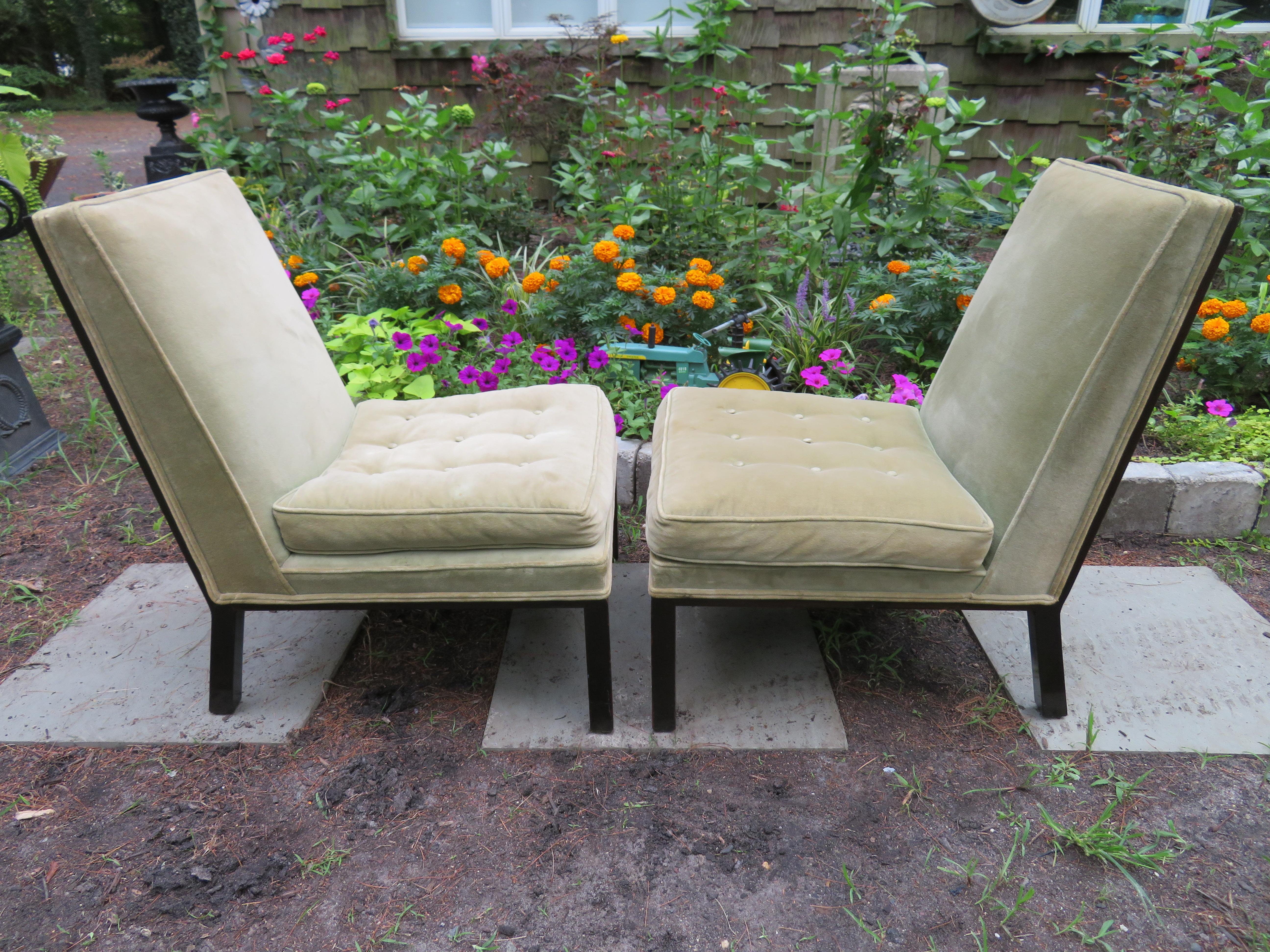 Atemberaubendes Paar Harvey Probber Chunky Leg Slipper Chair Mid-Century Modern (Moderne der Mitte des Jahrhunderts) im Angebot