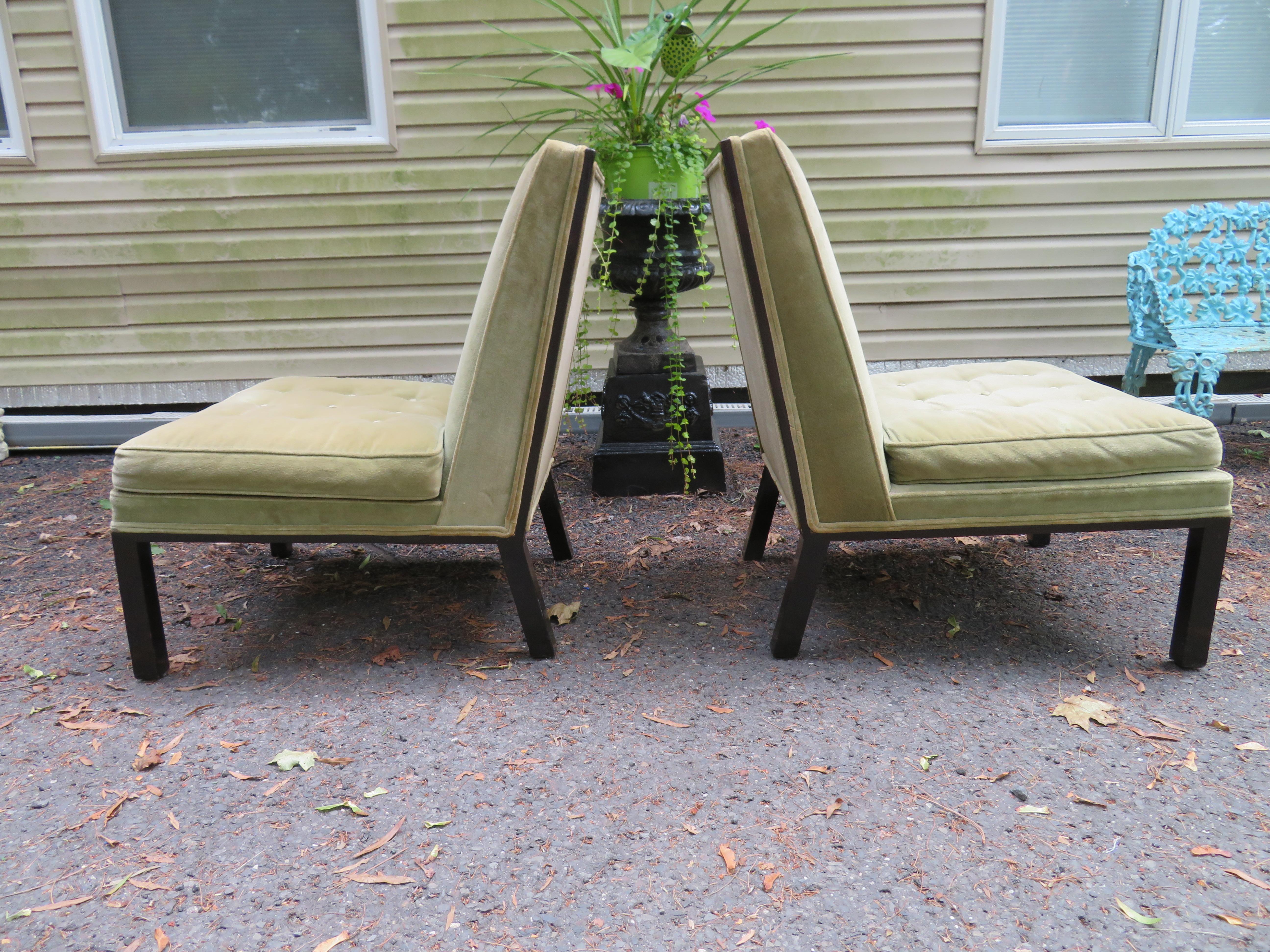 Atemberaubendes Paar Harvey Probber Chunky Leg Slipper Chair Mid-Century Modern (amerikanisch) im Angebot