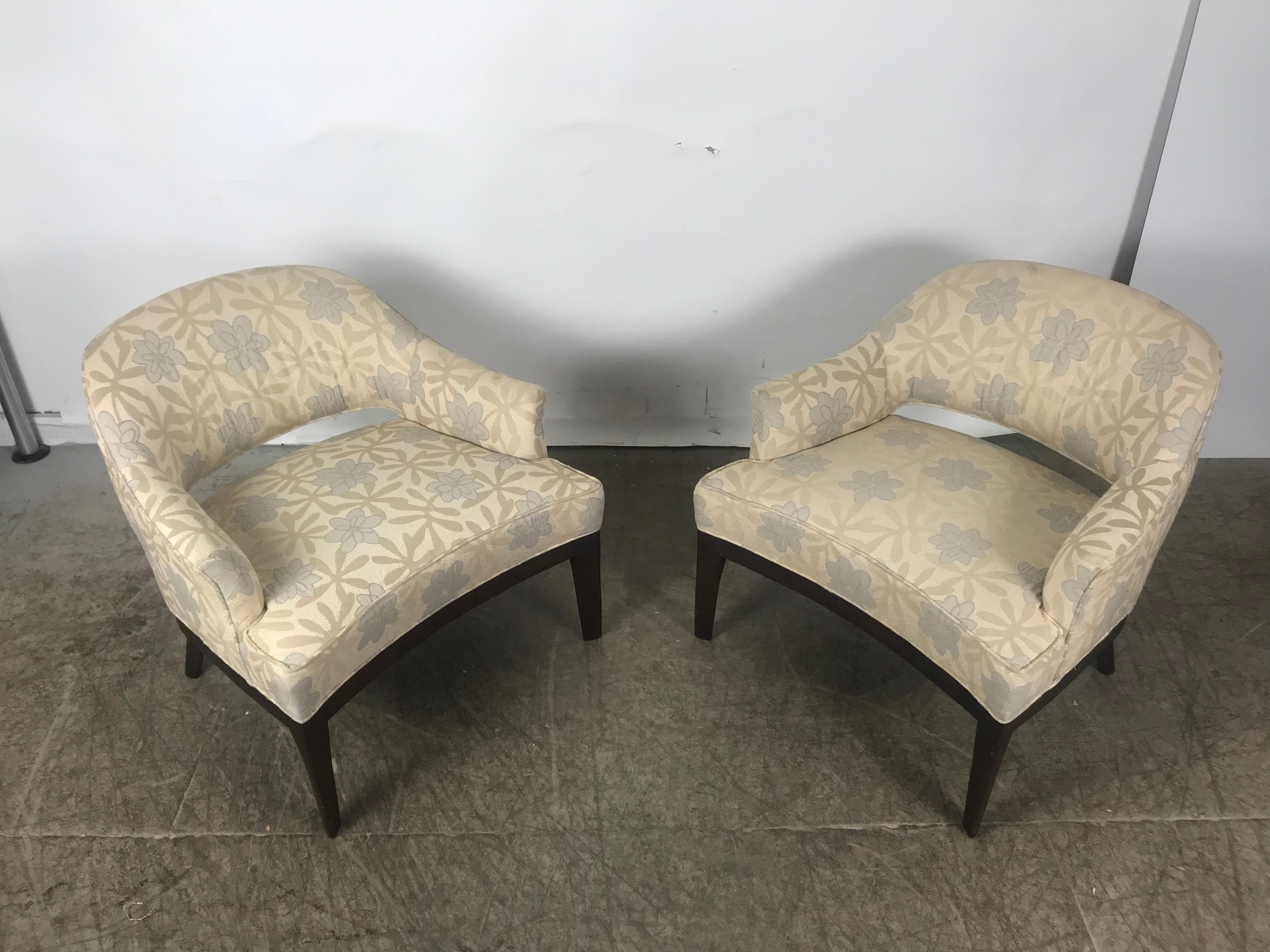 Pair of Lounge Chairs, Original Modernist Fabric  In Good Condition In Buffalo, NY