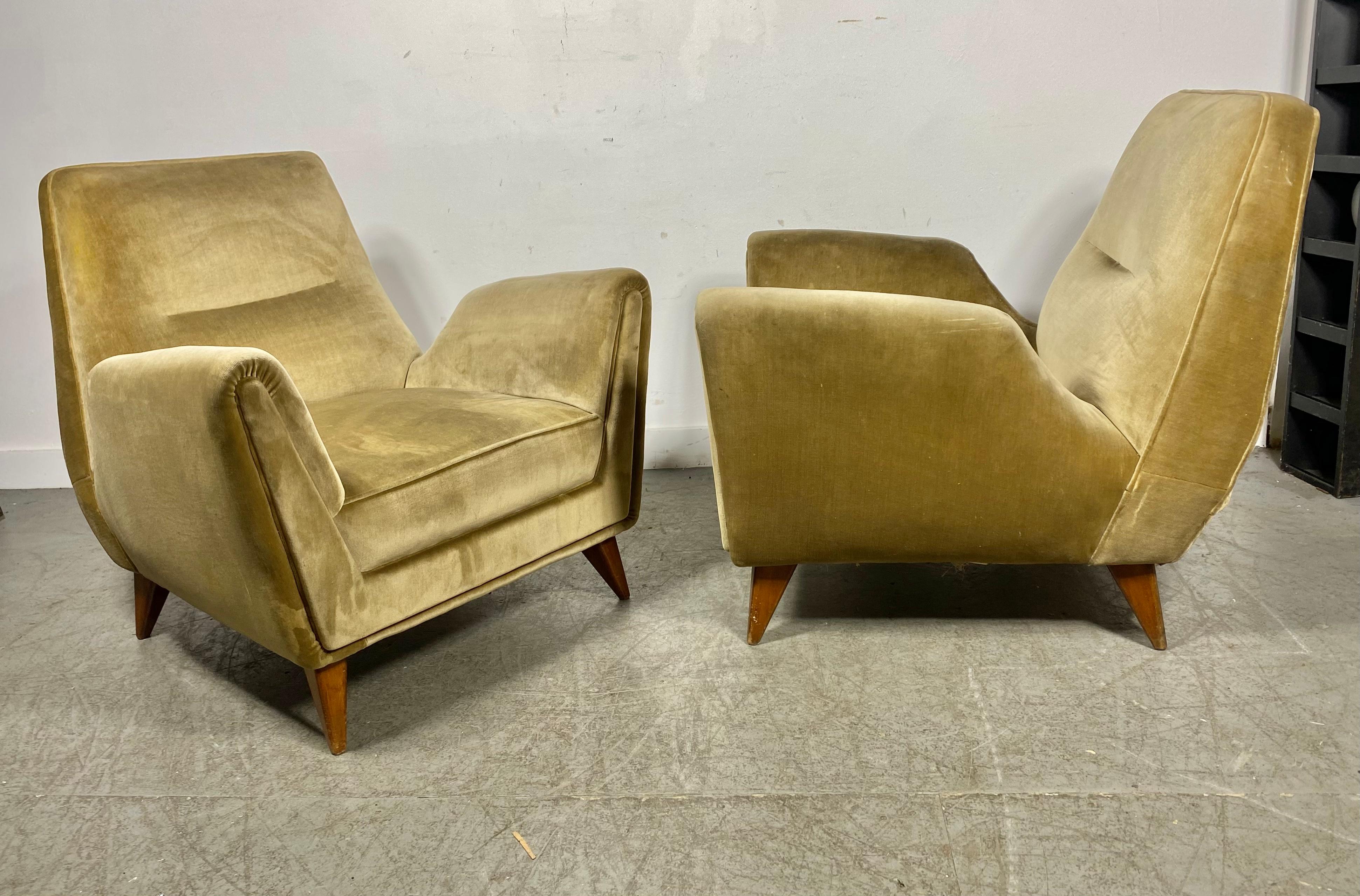 Stunning Pair Italian Modernist Lounge Chairs by Isa Bergamo & Att Gio Ponti 4