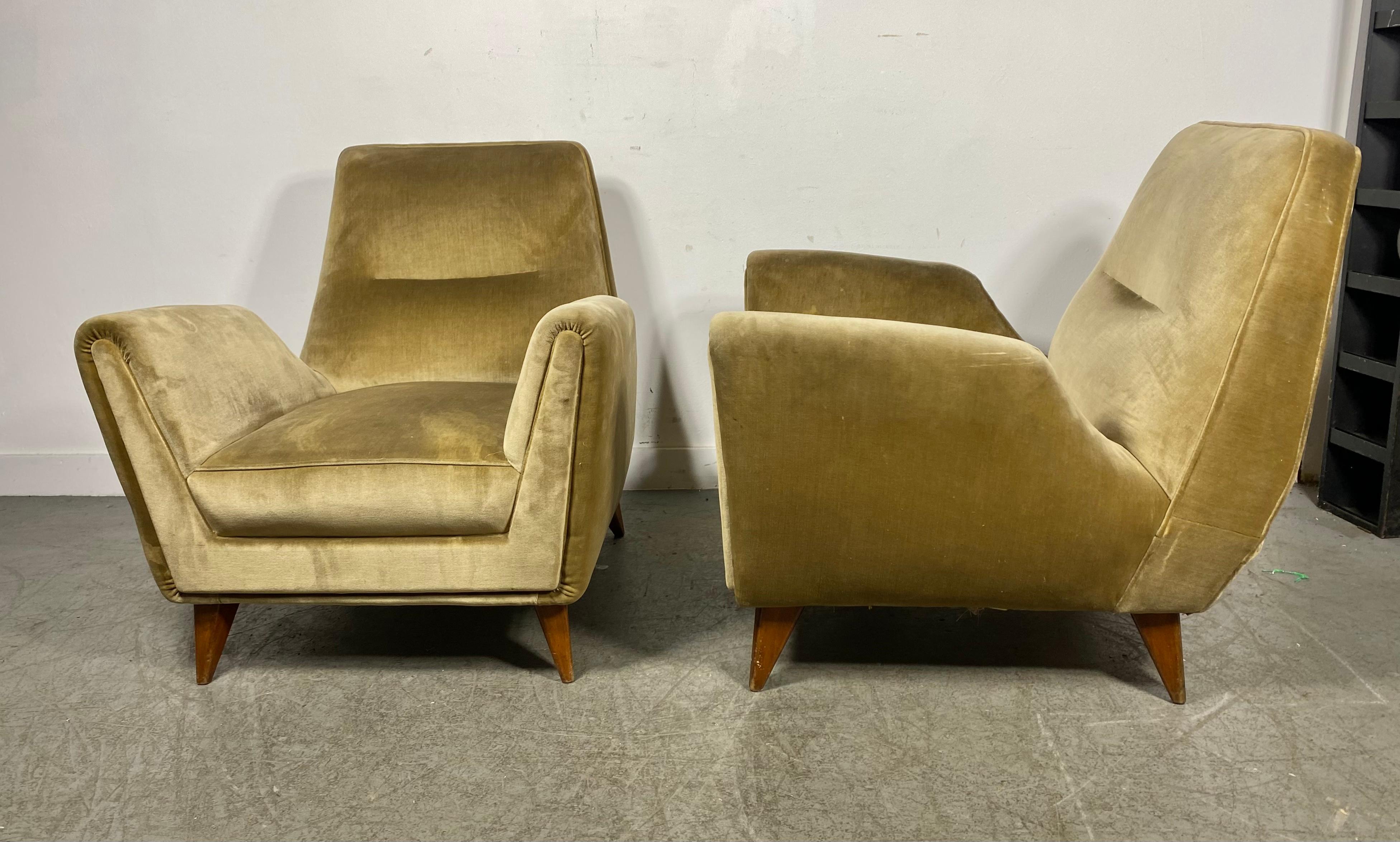 Stunning Pair Italian Modernist Lounge Chairs by Isa Bergamo & Att Gio Ponti 1