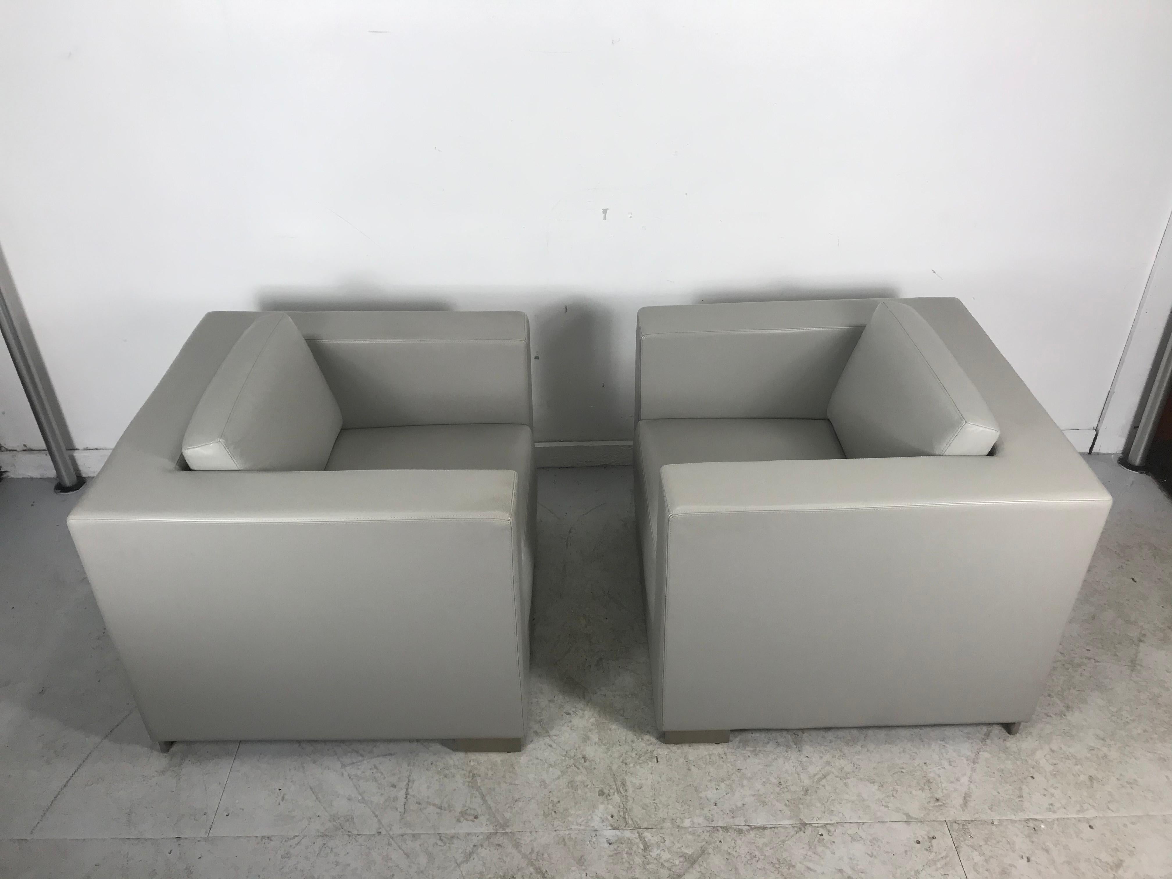 American Stunning Pair of Leather Cube Lounge Chairs by Fabien Baron for Bernhardt Design