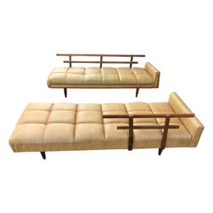  Modernist Button Tufted Daybed Attributed to Adrian Pearsall