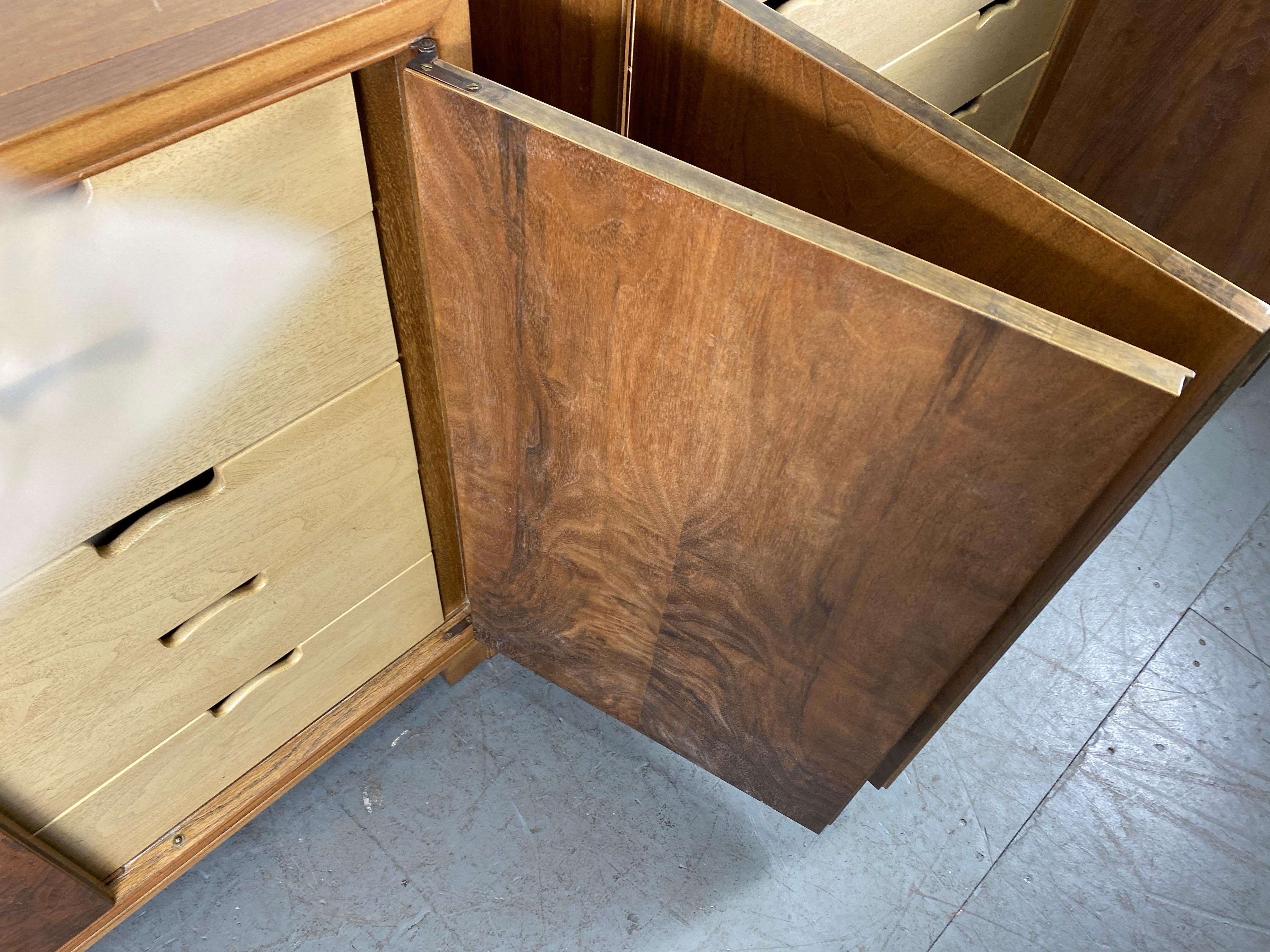 Stunning Pair Modernist Chests by Michael Taylor for Baker, Far East Collection 4