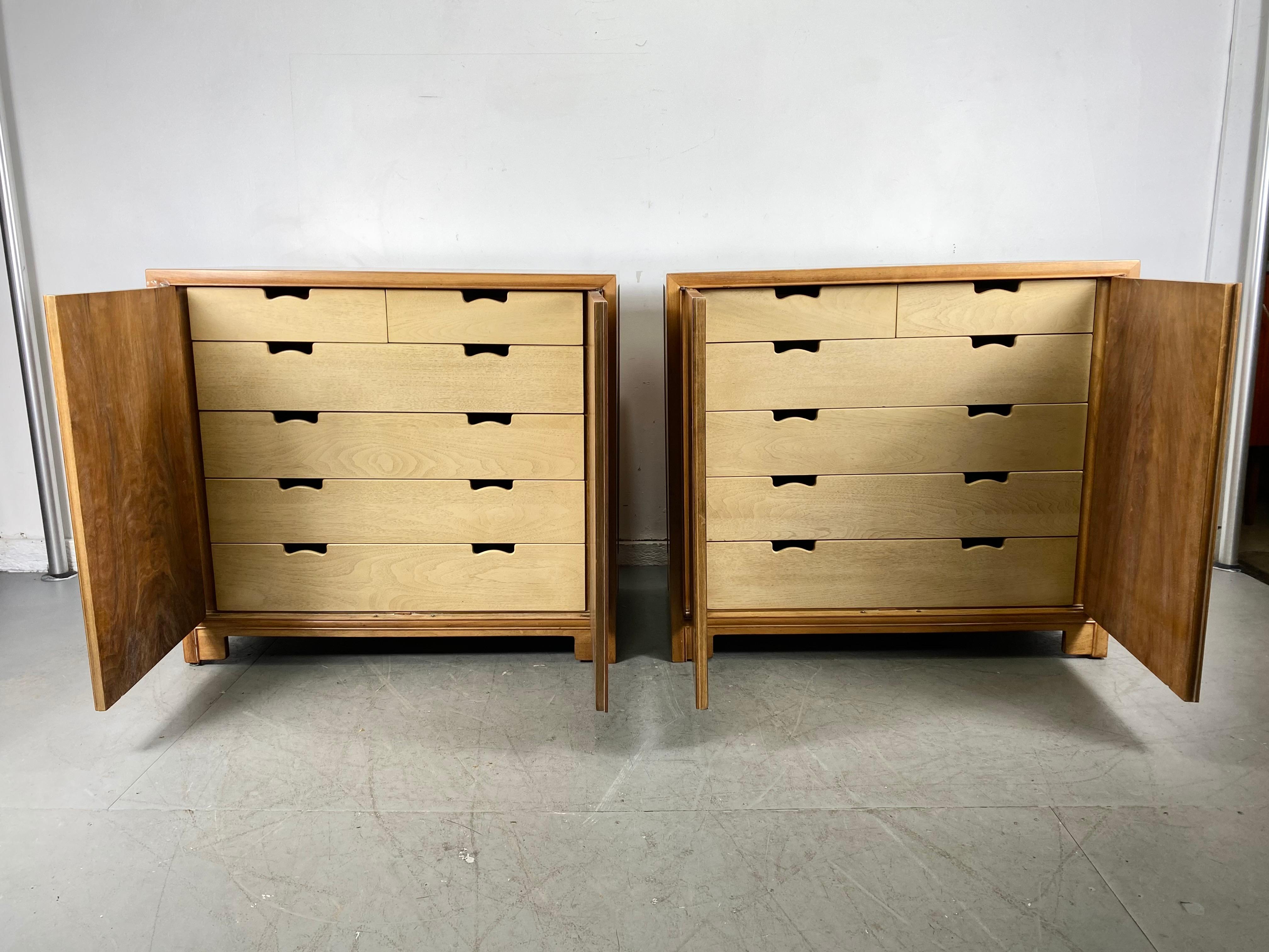 Mid-20th Century Stunning Pair Modernist Chests by Michael Taylor for Baker, Far East Collection