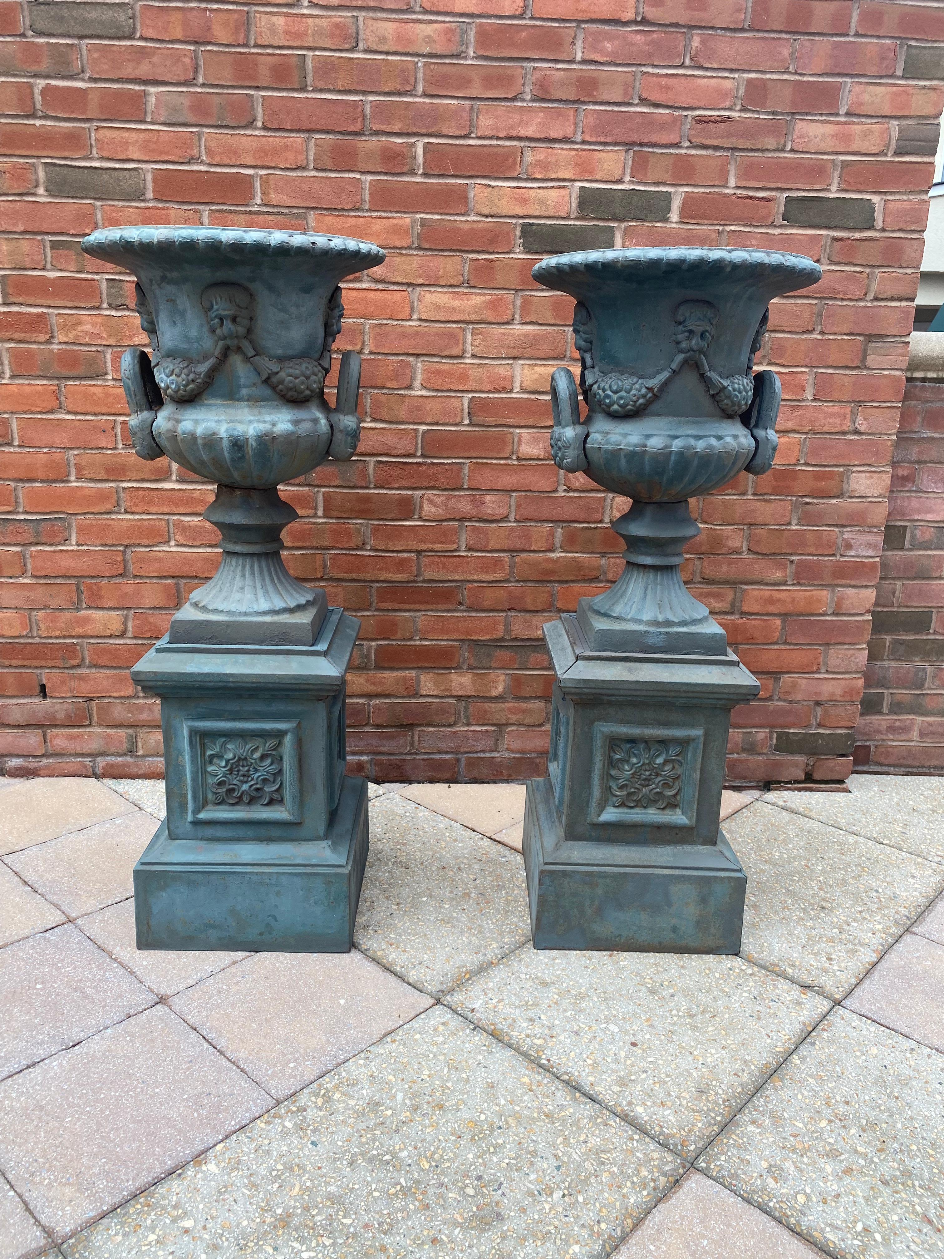 Stunning Pair of 19th century Cast Iron Verdigris Garden Urns  For Sale 6