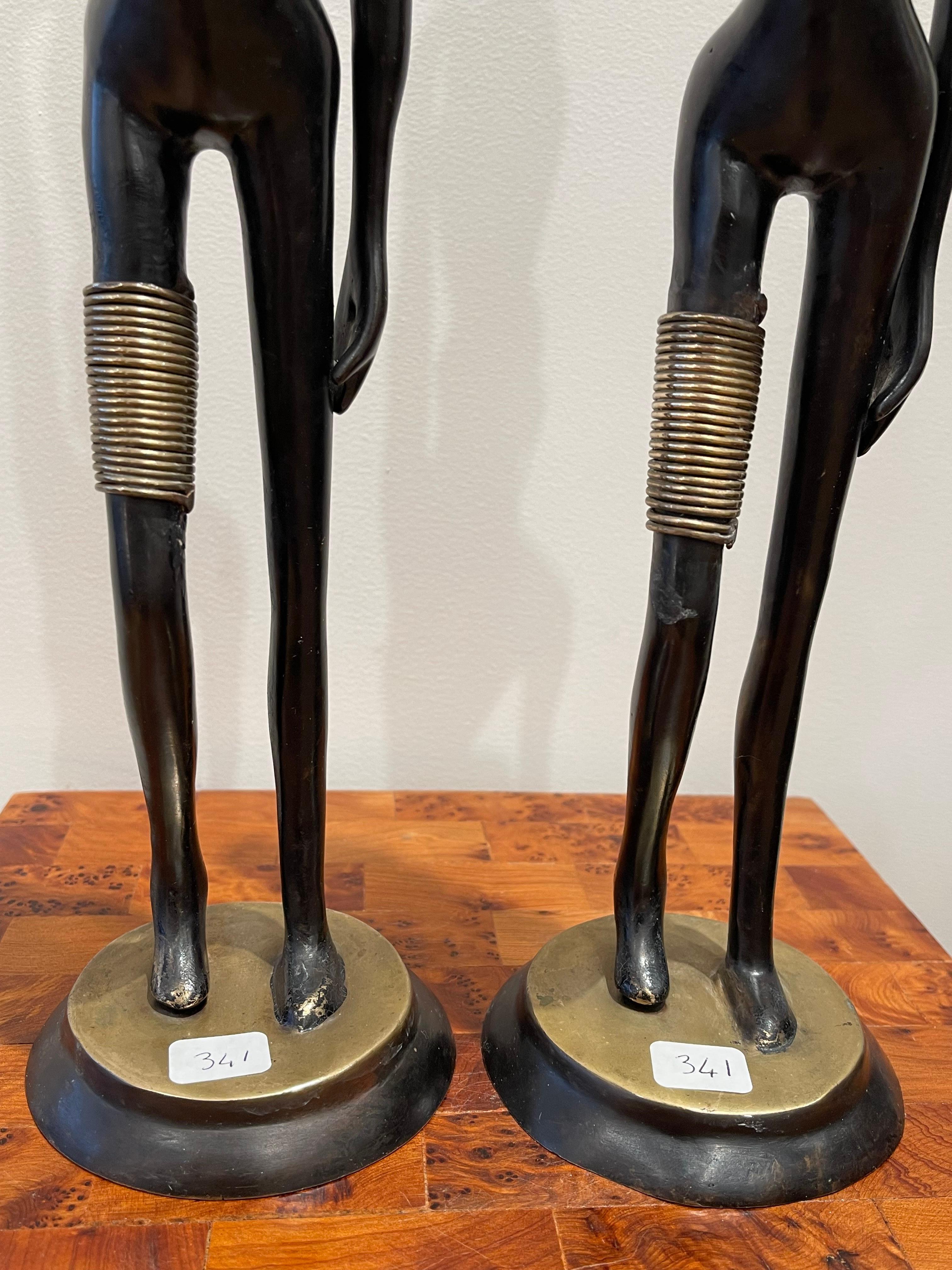 Stunning pair of African lady carrying water, in the style of  Hagenauer 1970 For Sale 2