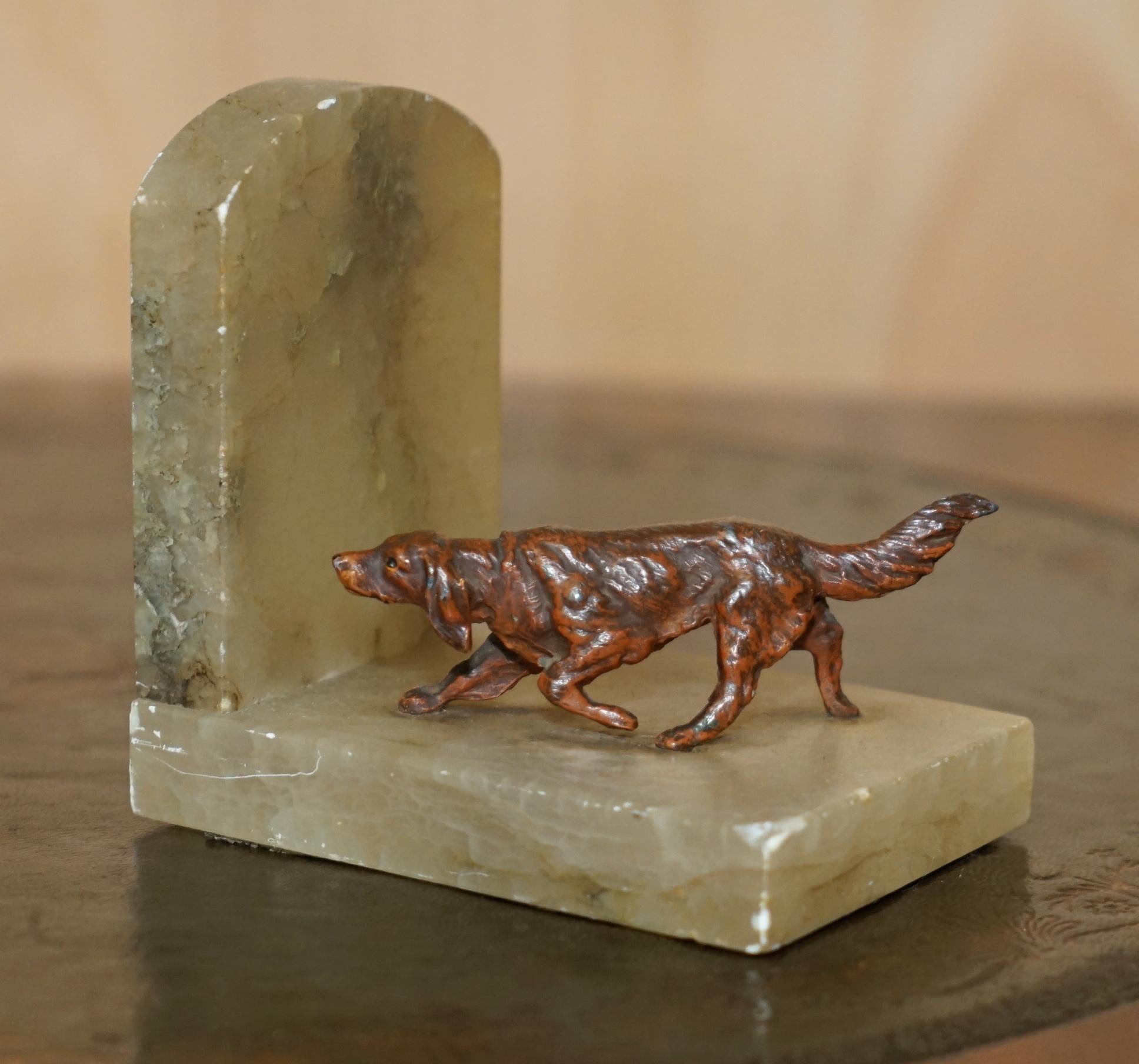 STUNNING PAIR OF ANTIQUE AUSTRIAN COLD PAINTED BRONZE ONYX DOG HOUNDS BOOKENDs For Sale 2