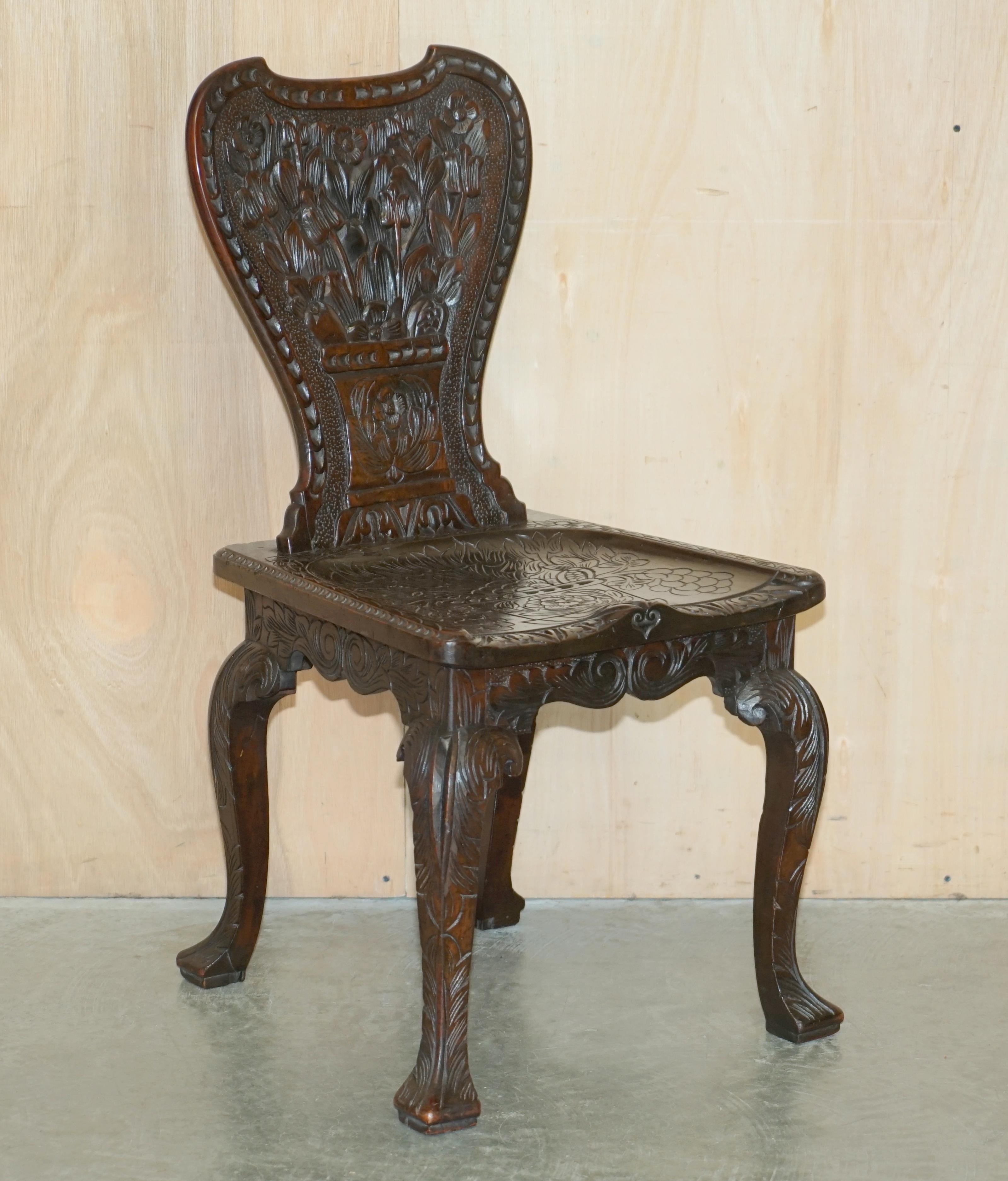 High Victorian STUNNING PAIR OF ANTIQUE CIRCA 1860 HAND CARVED COLONIAL HALL SIDE CHAIRs For Sale