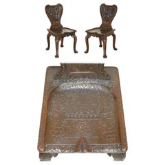 STUPENDO PAIO DI SEDIE DA SALONE COLONIALI ANTICHE CIRCA 1860 intagliate a mano