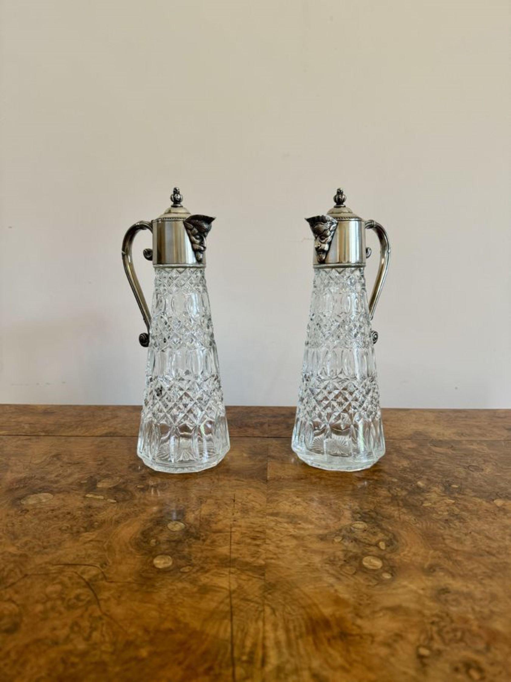 Stunning pair of antique Edwardian silver plated claret jugs  In Good Condition For Sale In Ipswich, GB