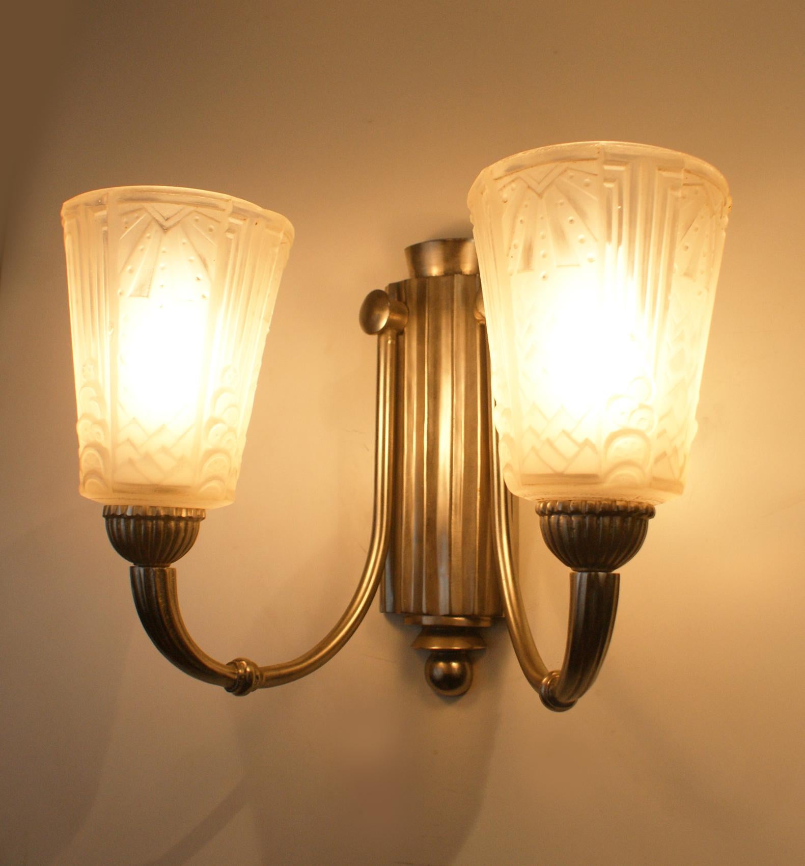French Stunning Pair of Art Deco Wall Sconces Signed 
