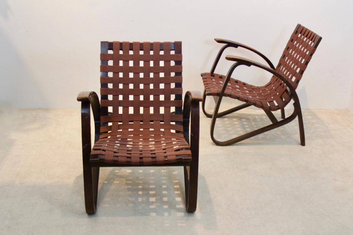 Stunning Pair of Bentwood Armchairs by Jan Vaněk for Up Zavodny, Czechoslovakia In Good Condition In Voorburg, NL