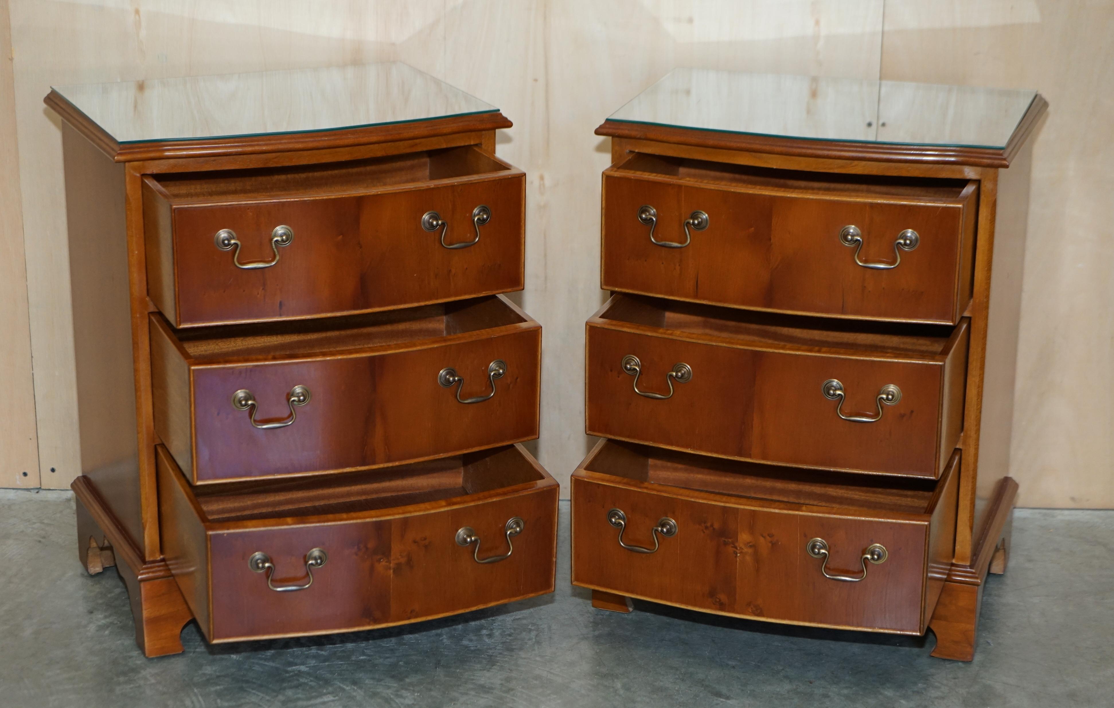 Stunning Pair of Bow Fronted Burr Yew Wood Side Table Sized Chest of Drawers For Sale 12