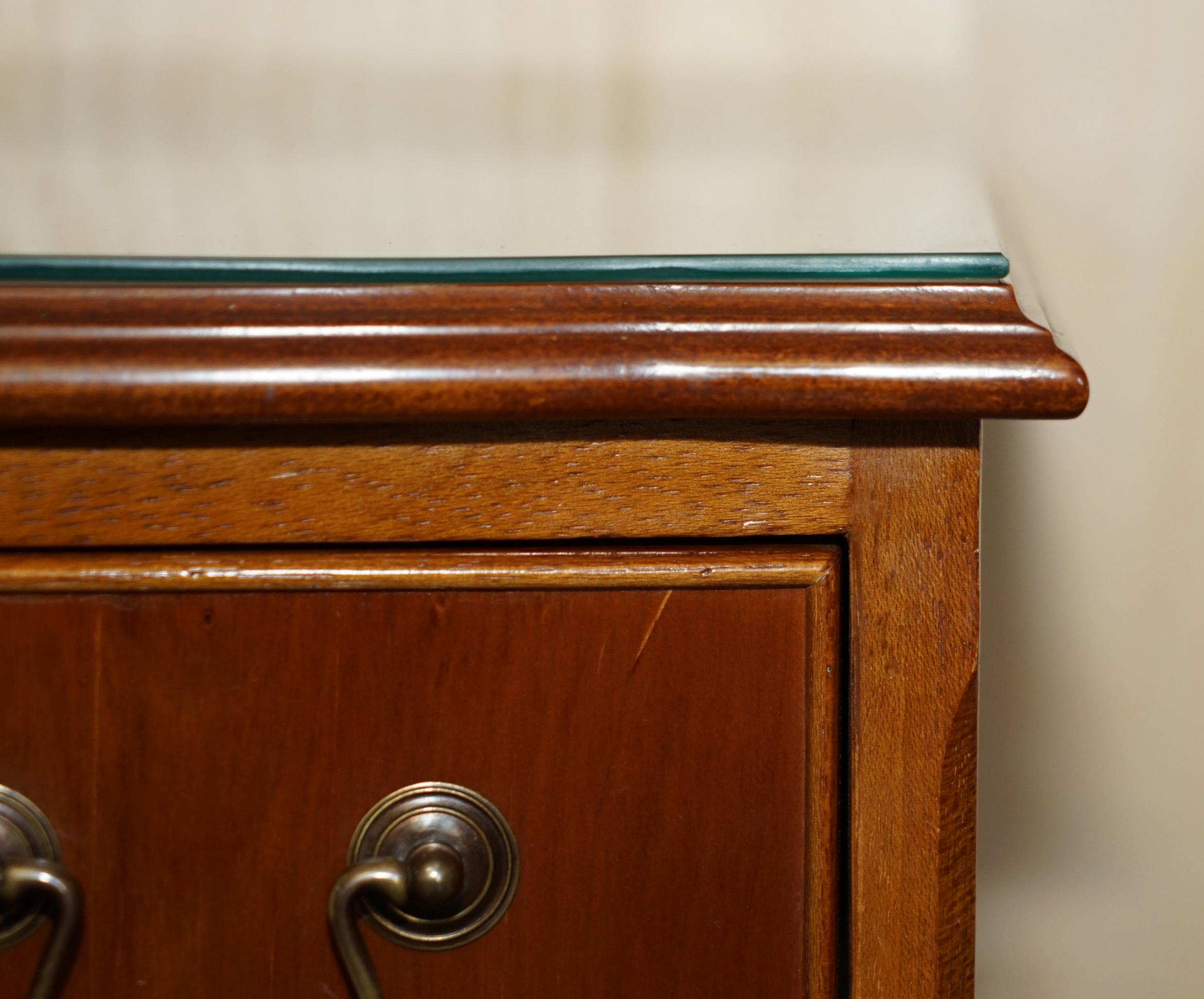 Stunning Pair of Bow Fronted Burr Yew Wood Side Table Sized Chest of Drawers For Sale 3