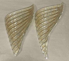 Stunning Pair of Brass and Murano Glass Cornucopia Shell Sconces, Italy, 1980s