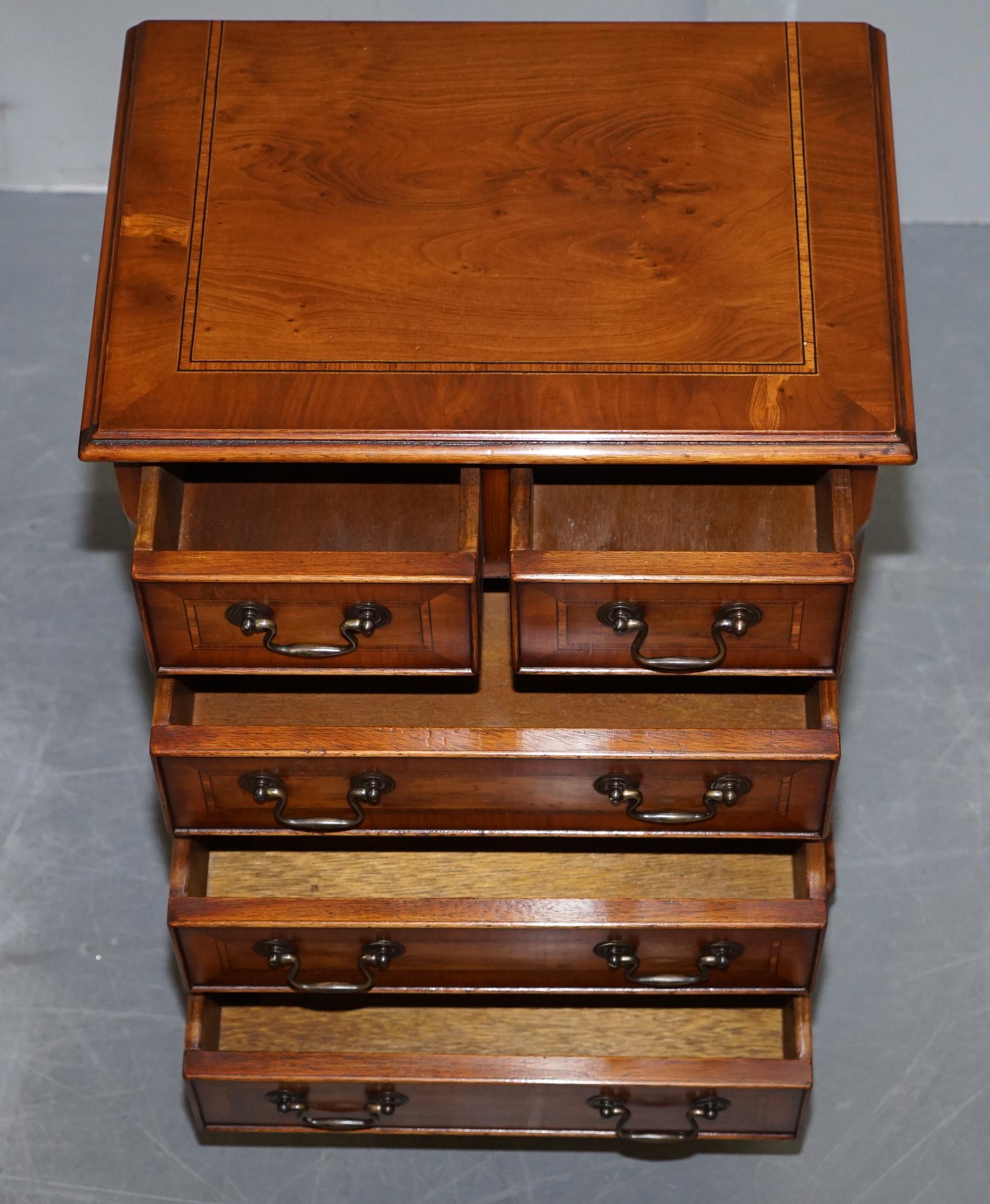 Stunning Pair of Burr Yew Wood Side End Lamp Table Sized Chest of Drawers 5