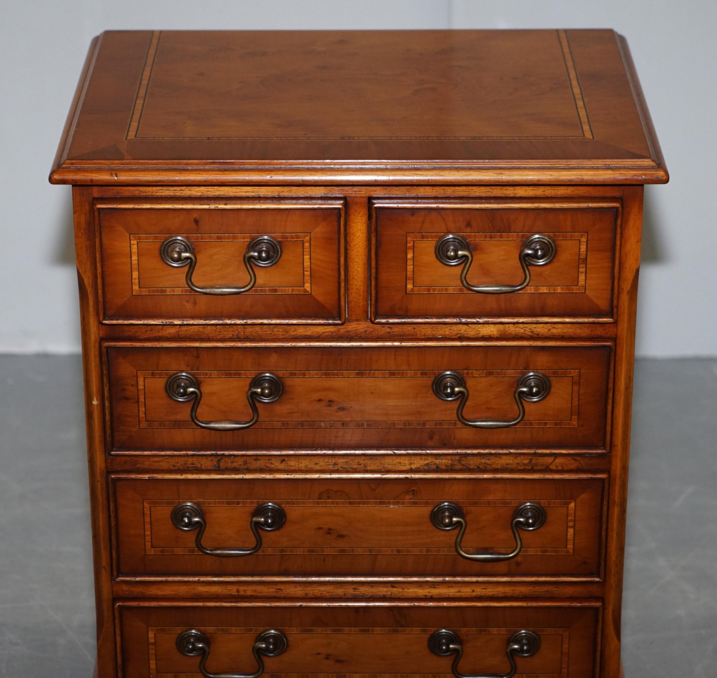 Stunning Pair of Burr Yew Wood Side End Lamp Table Sized Chest of Drawers 10