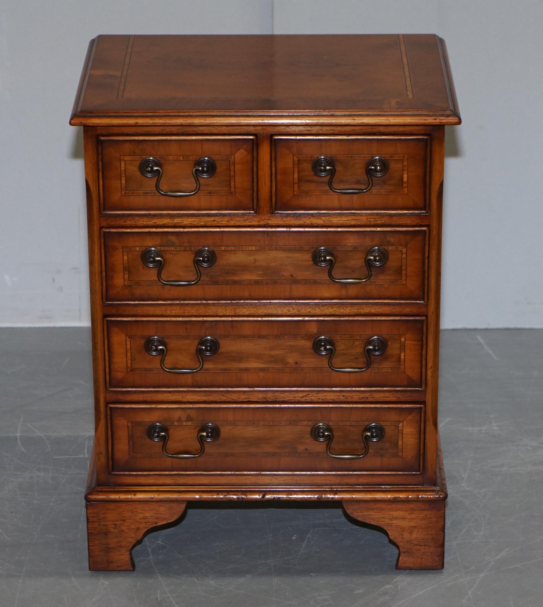 Art Deco Stunning Pair of Burr Yew Wood Side End Lamp Table Sized Chest of Drawers